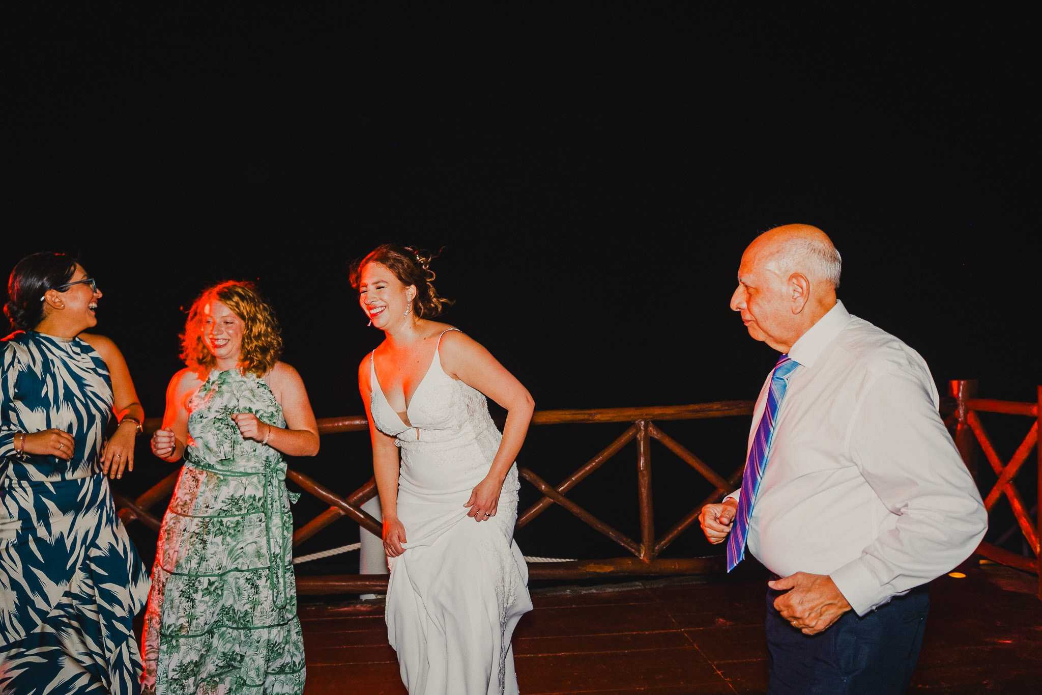 Jess & Juan / Cancun. Wedding and family photographer in Mexico City