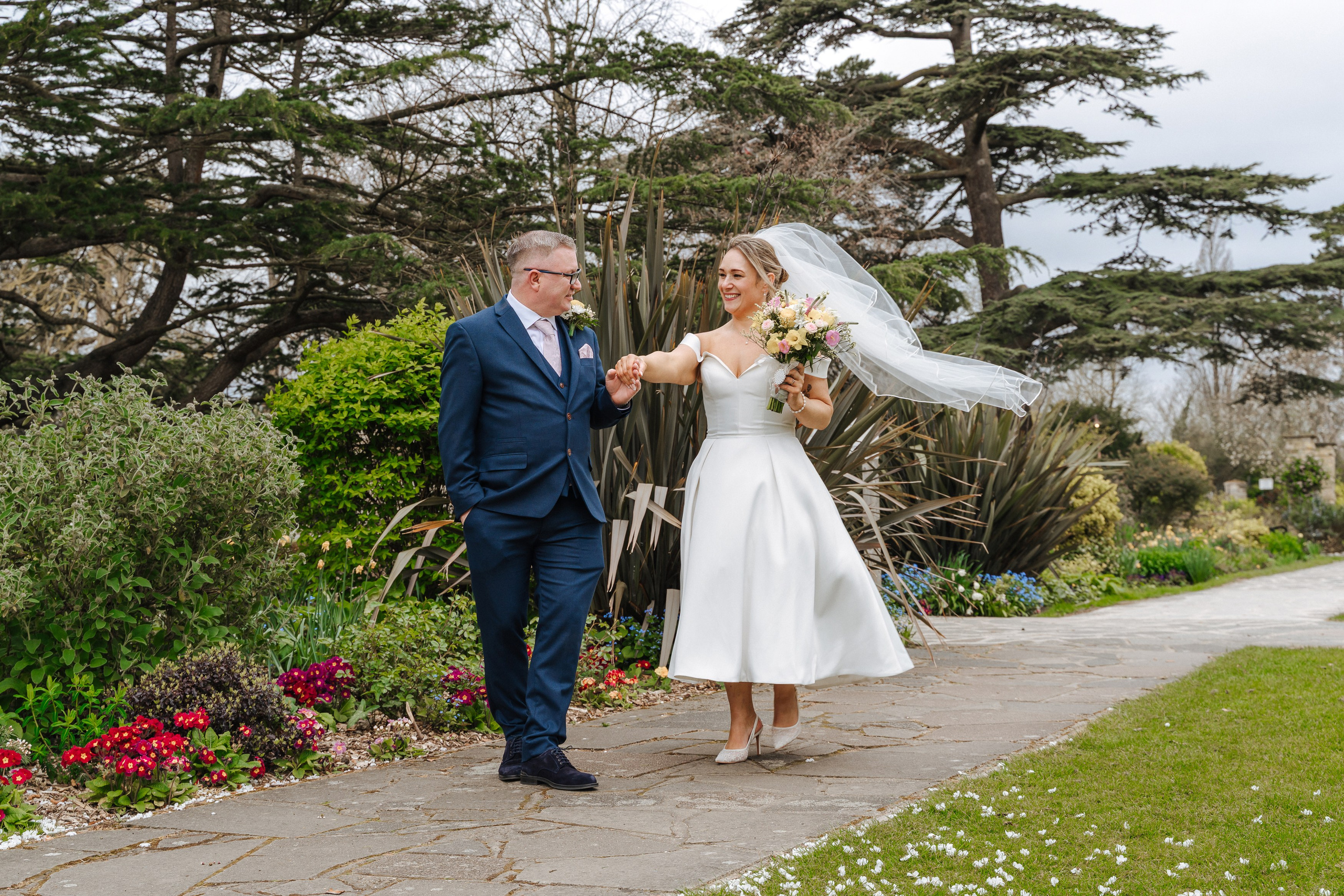 Luke and Nicola’s wedding at Danson House. Photographer in England Ekaterina Romanova