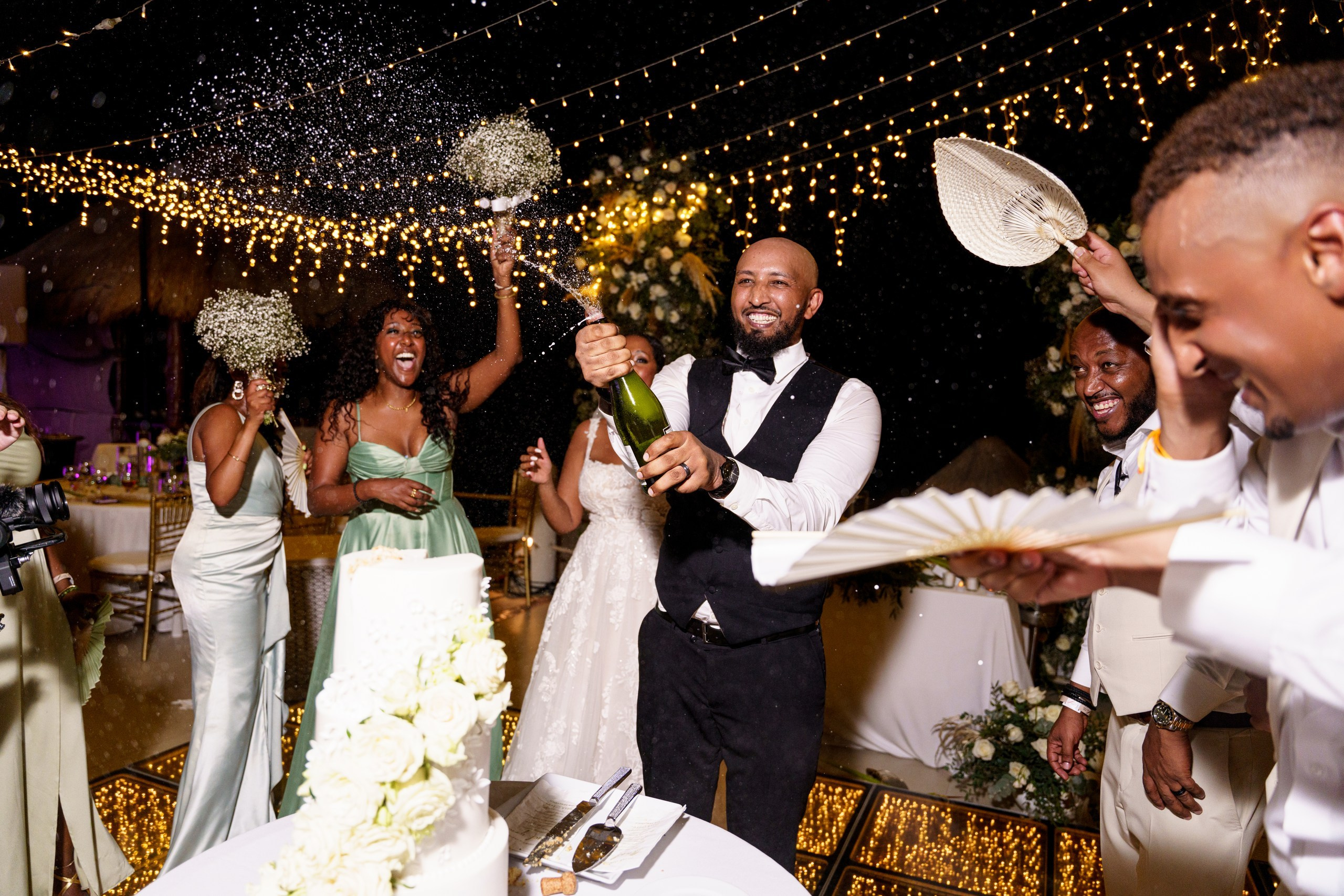 Wedding photos and videos. Cancun, Tulum, Playa del Carmen, Los Cabos