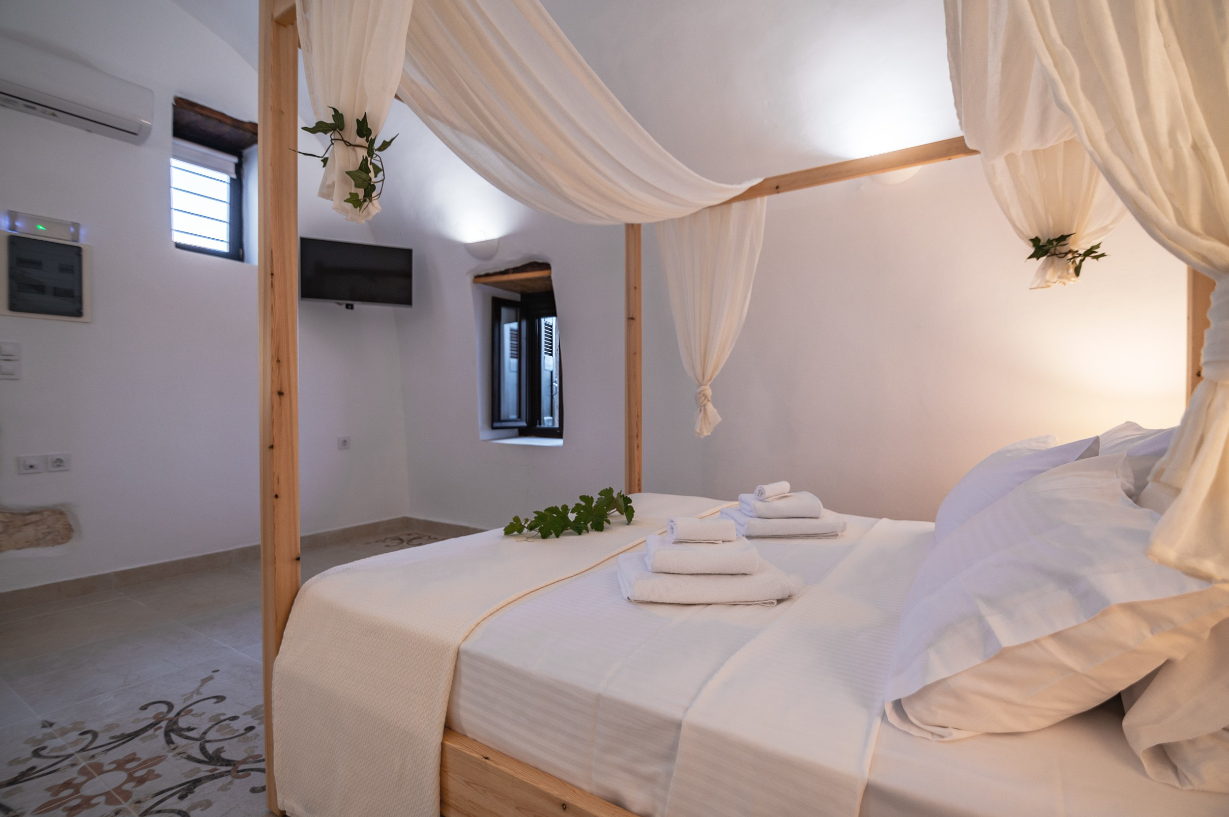 Martha's Delight Rooms. Photograper in Chania, Crete