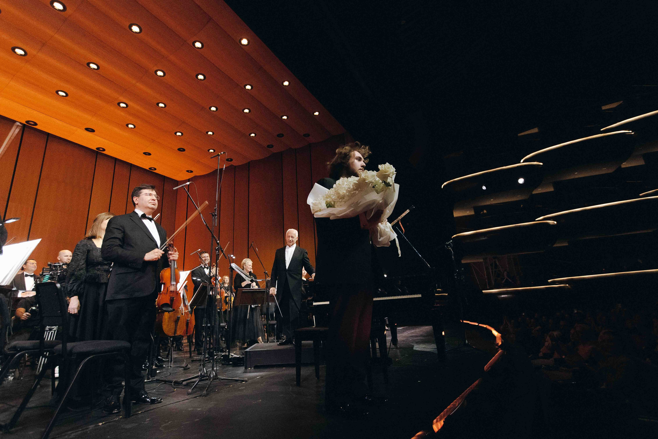 DUBAI OPERA. Wedding&Event photographer Ismail Rzayev in Baku