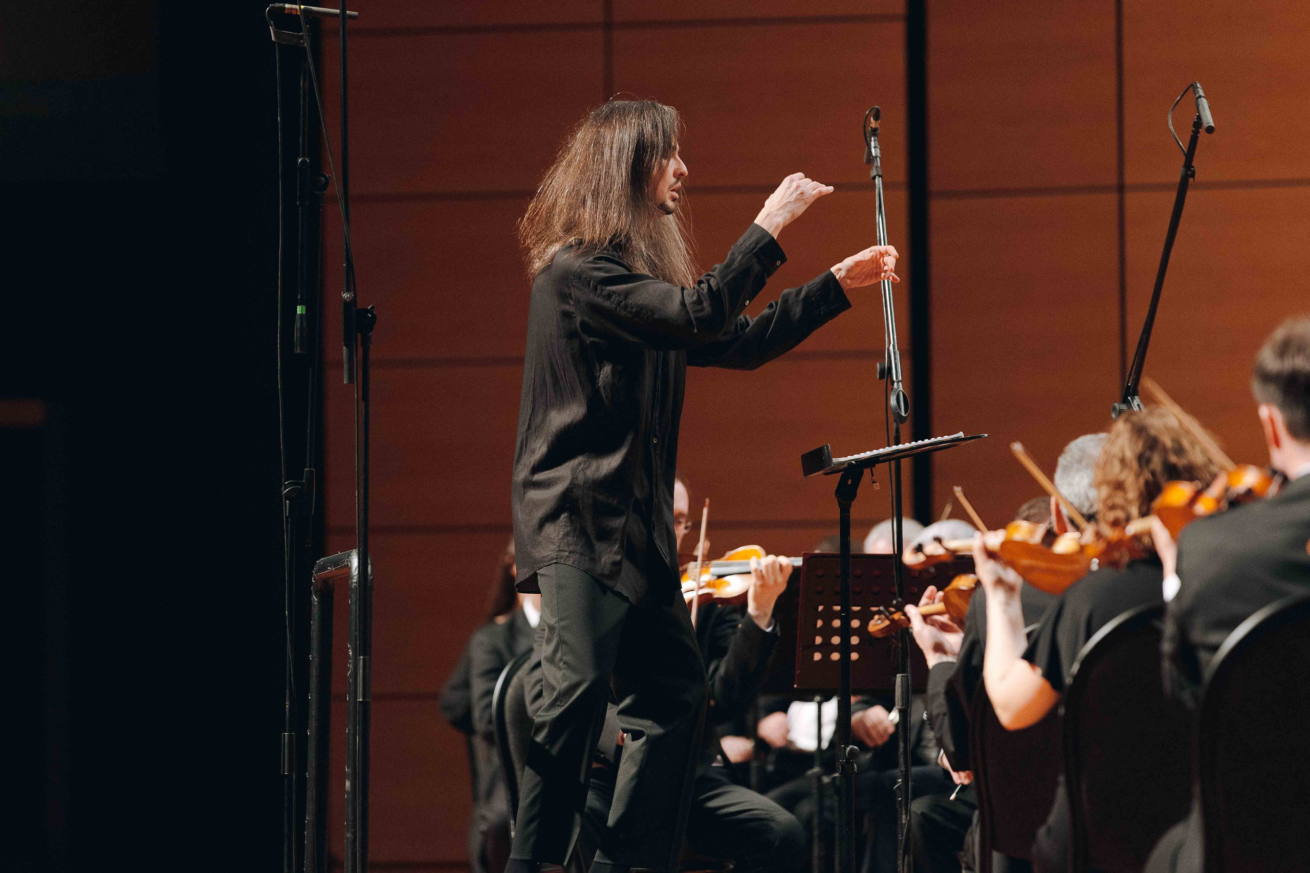 The Tchaikovsky Academic Grand Symphony Orchestra in Istanbul. Wedding&Event photographer Ismail Rzayev in Baku