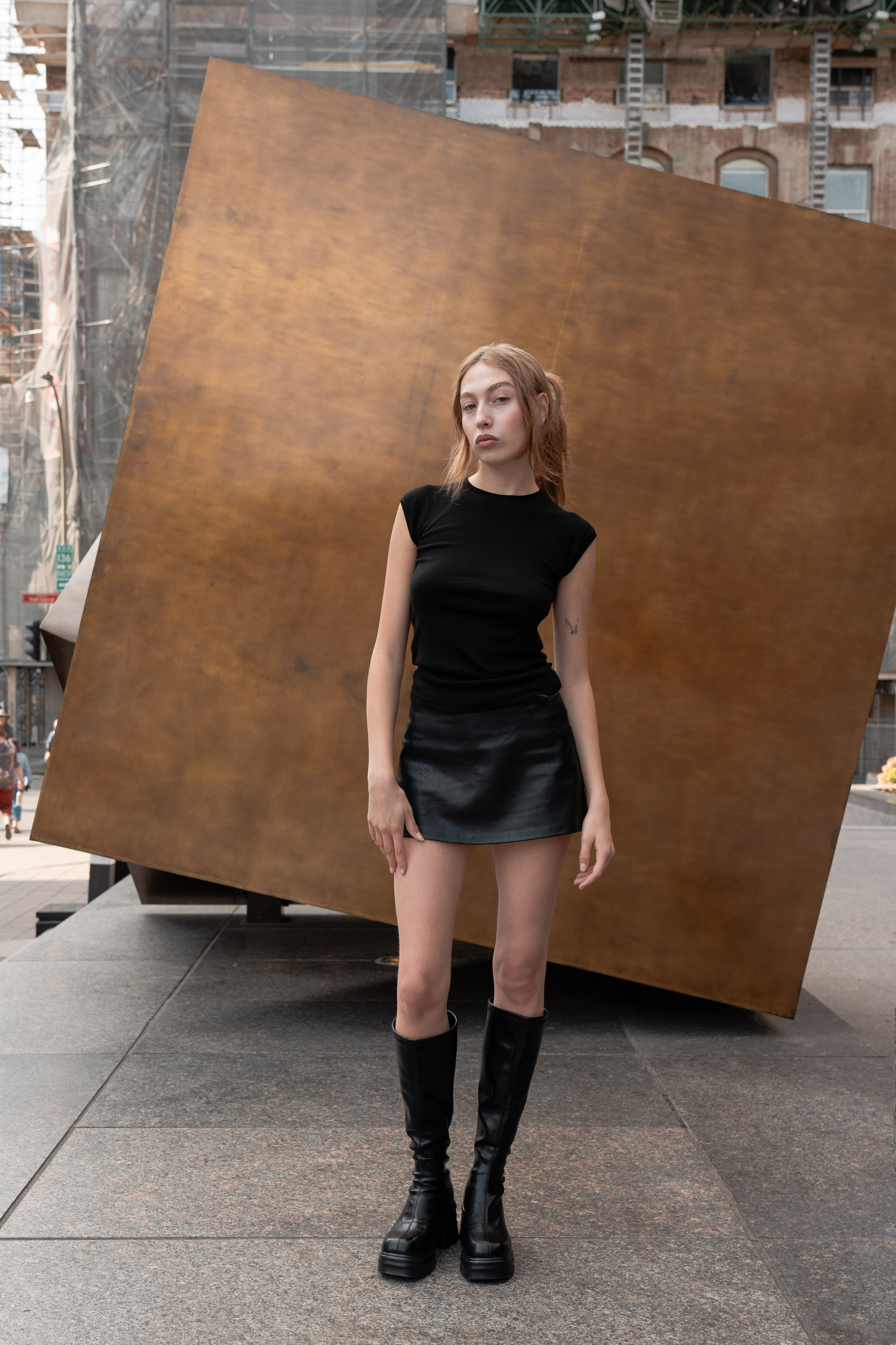 Fashion and Commercial. Production Services NV Visual