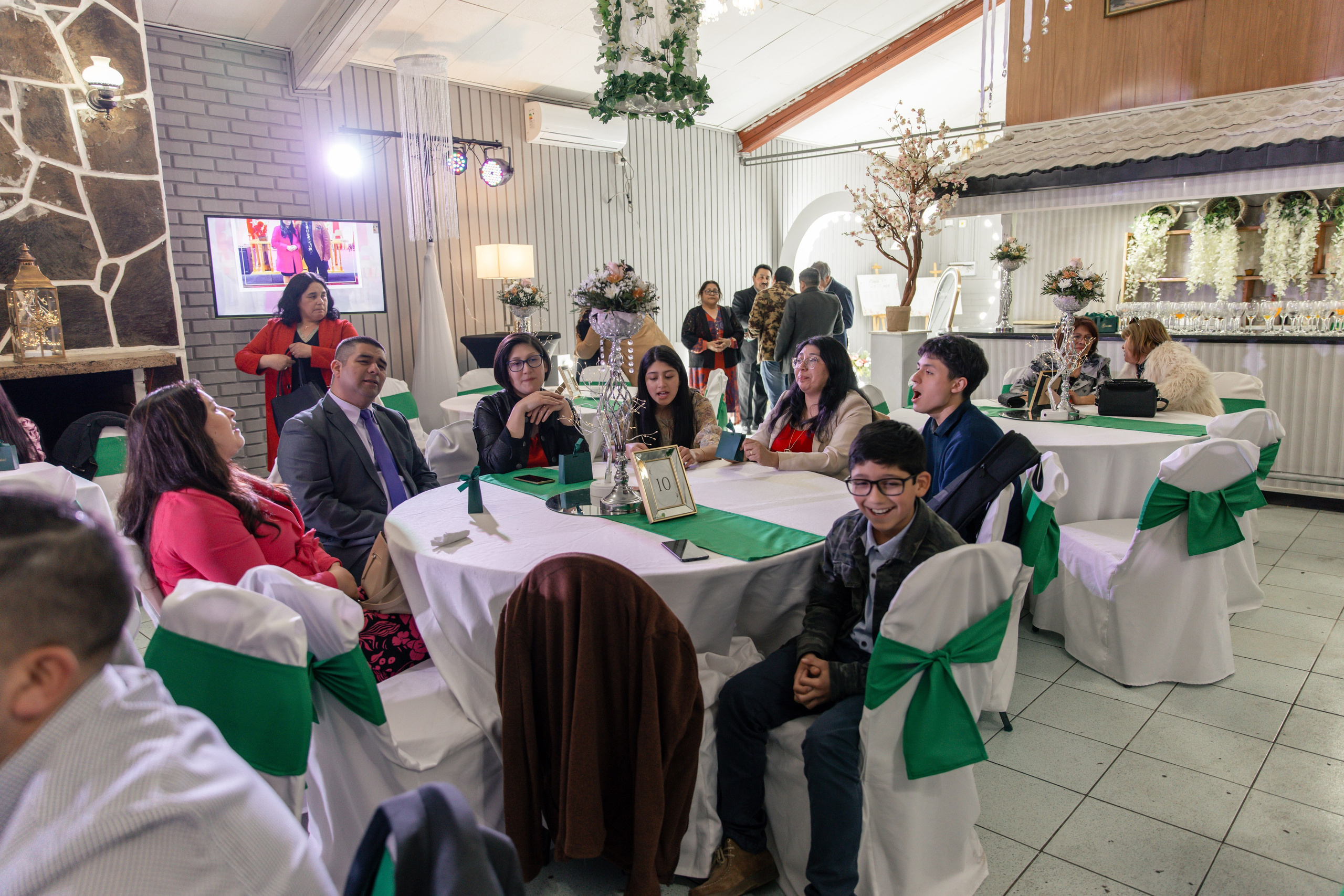 Johana y Edgar. Dinka & Emilio - El arte de preservar lo que no se repite