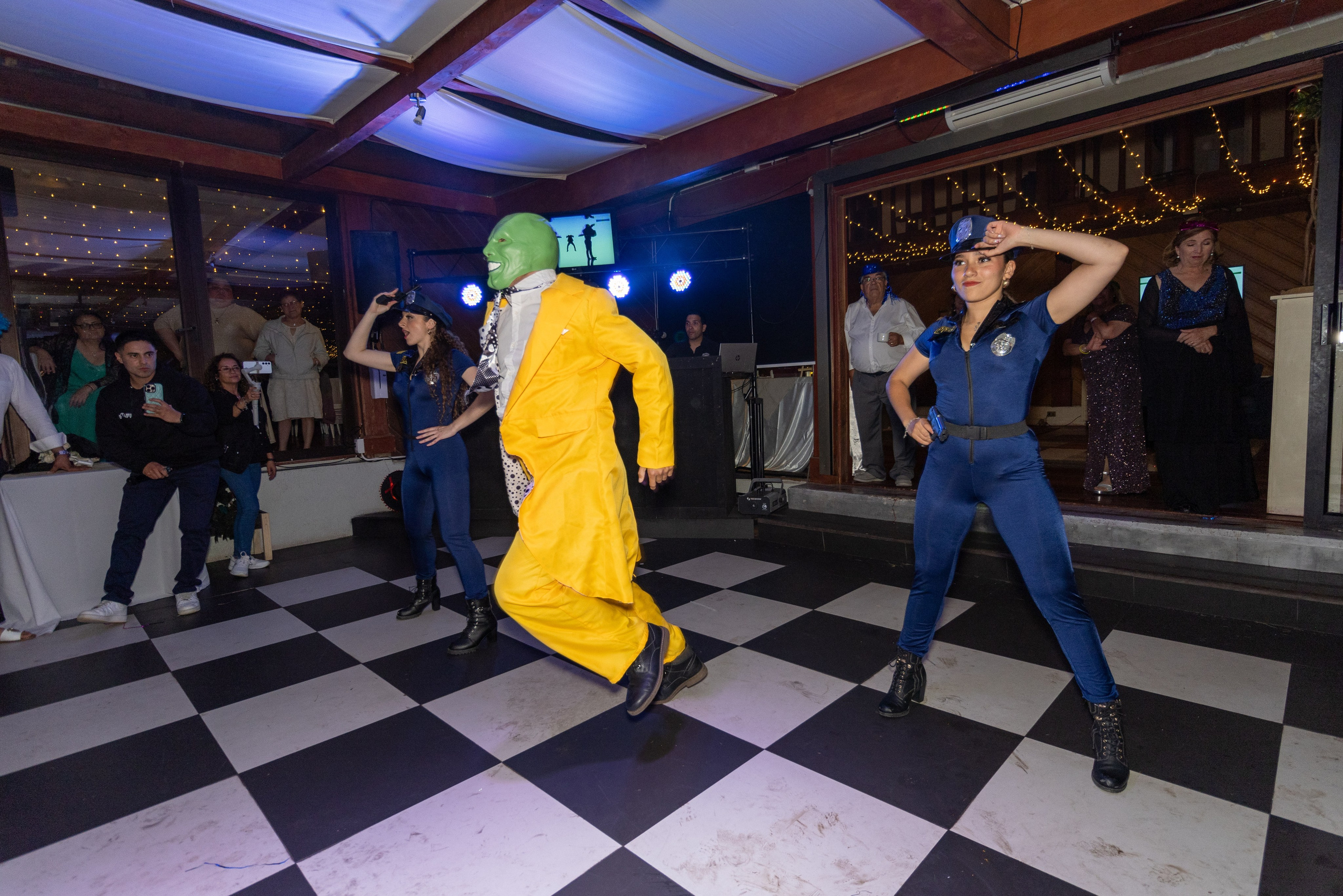 Katherin y Daniel. Dinka & Emilio - El arte de preservar lo que no se repite