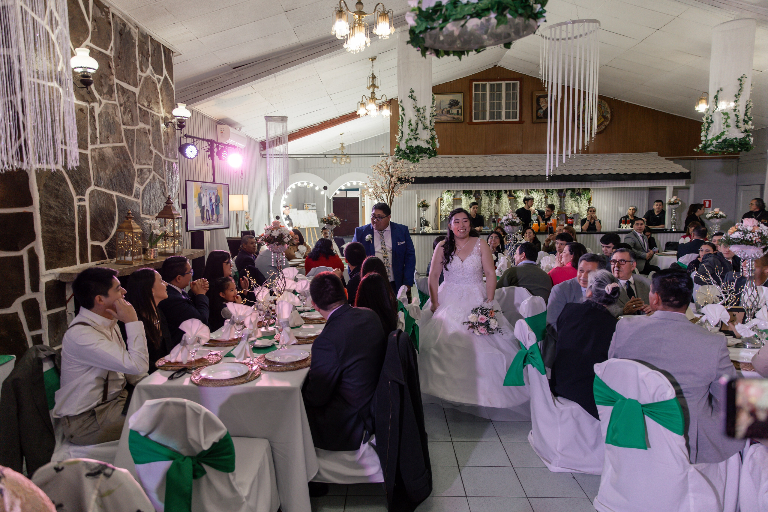 Johana y Edgar. Dinka & Emilio - El arte de preservar lo que no se repite