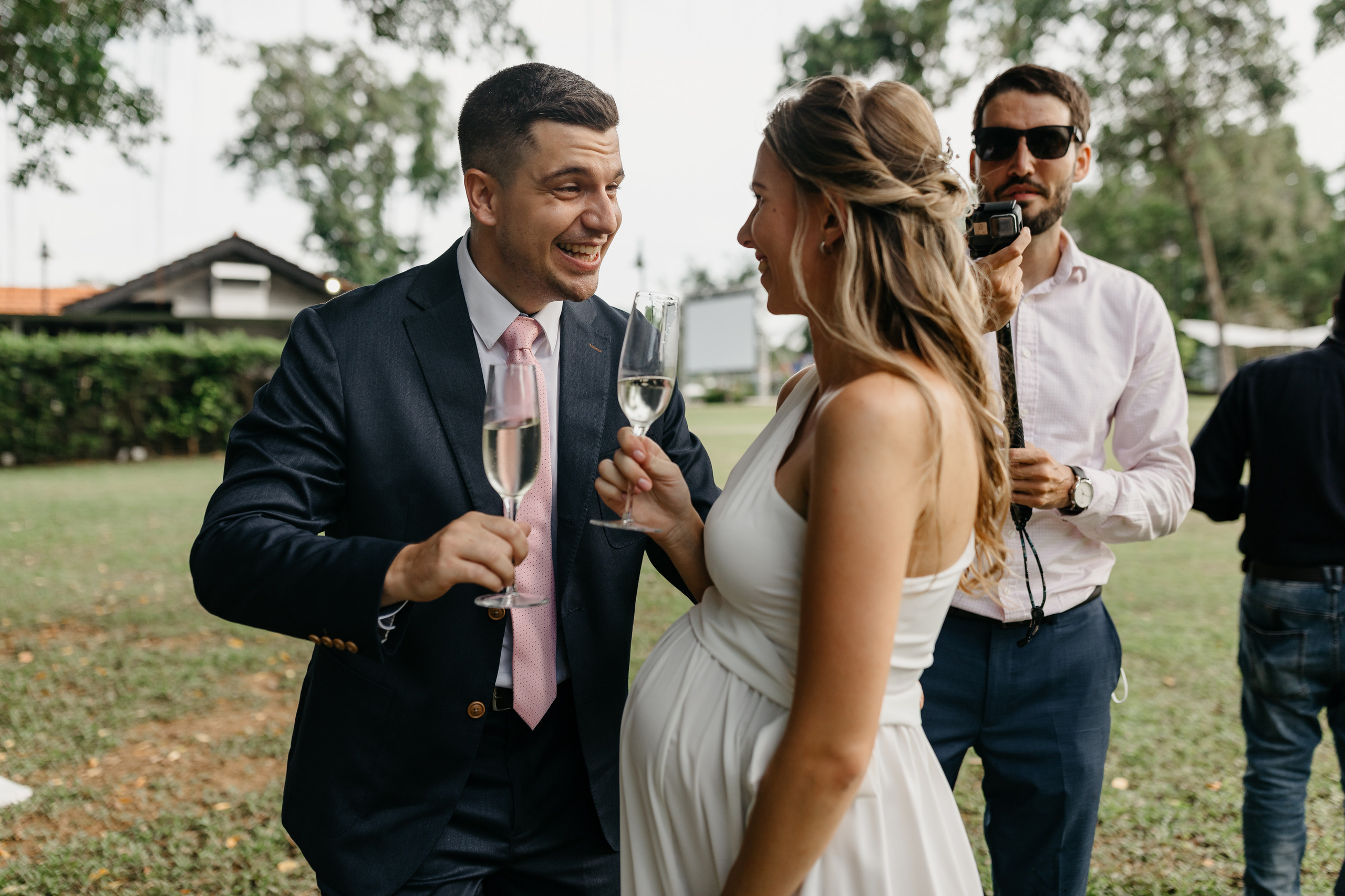 Wedding day of Natalia & Mate. Photographer in Singapore Kate Bird