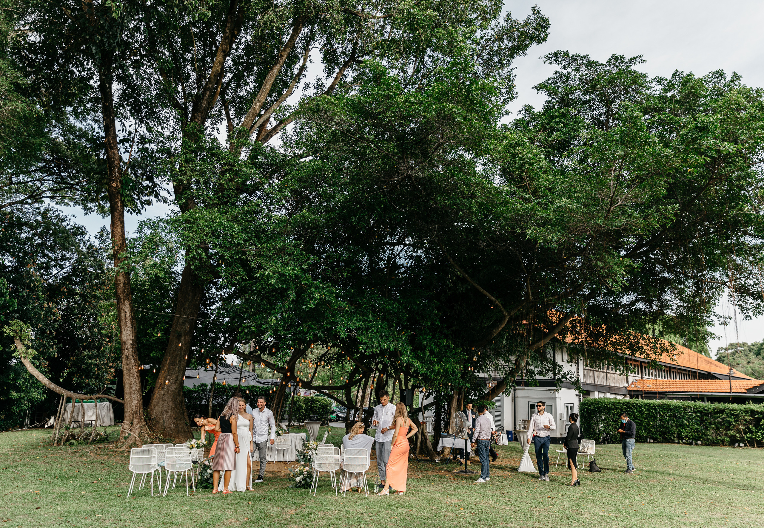Wedding day of Natalia & Mate. Photographer in Singapore Kate Bird