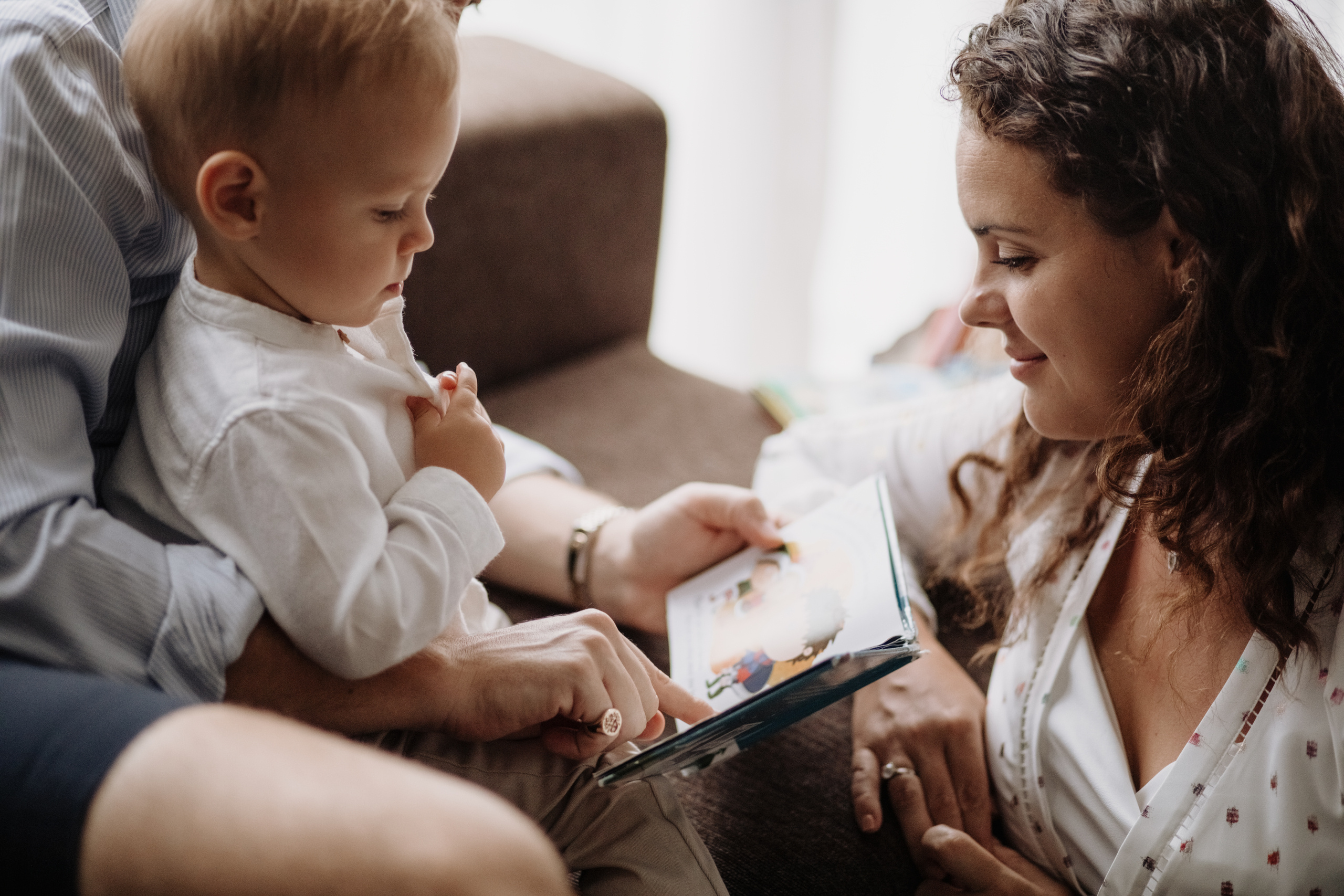 Family. Photographer in Singapore Kate Bird