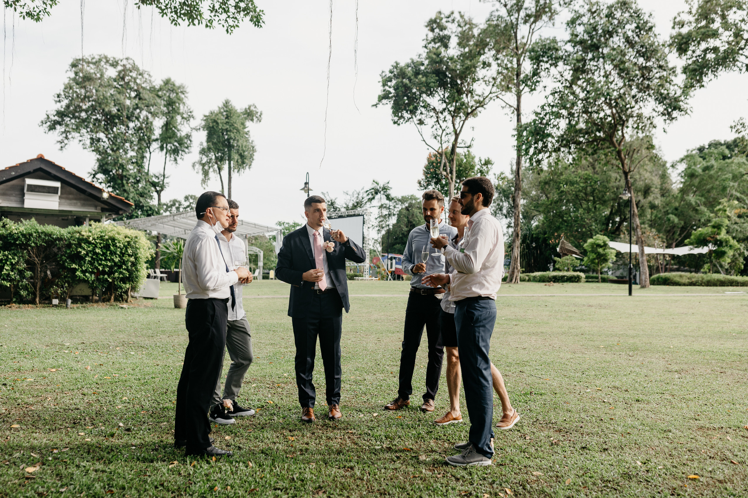 Wedding day of Natalia & Mate. Photographer in Singapore Kate Bird