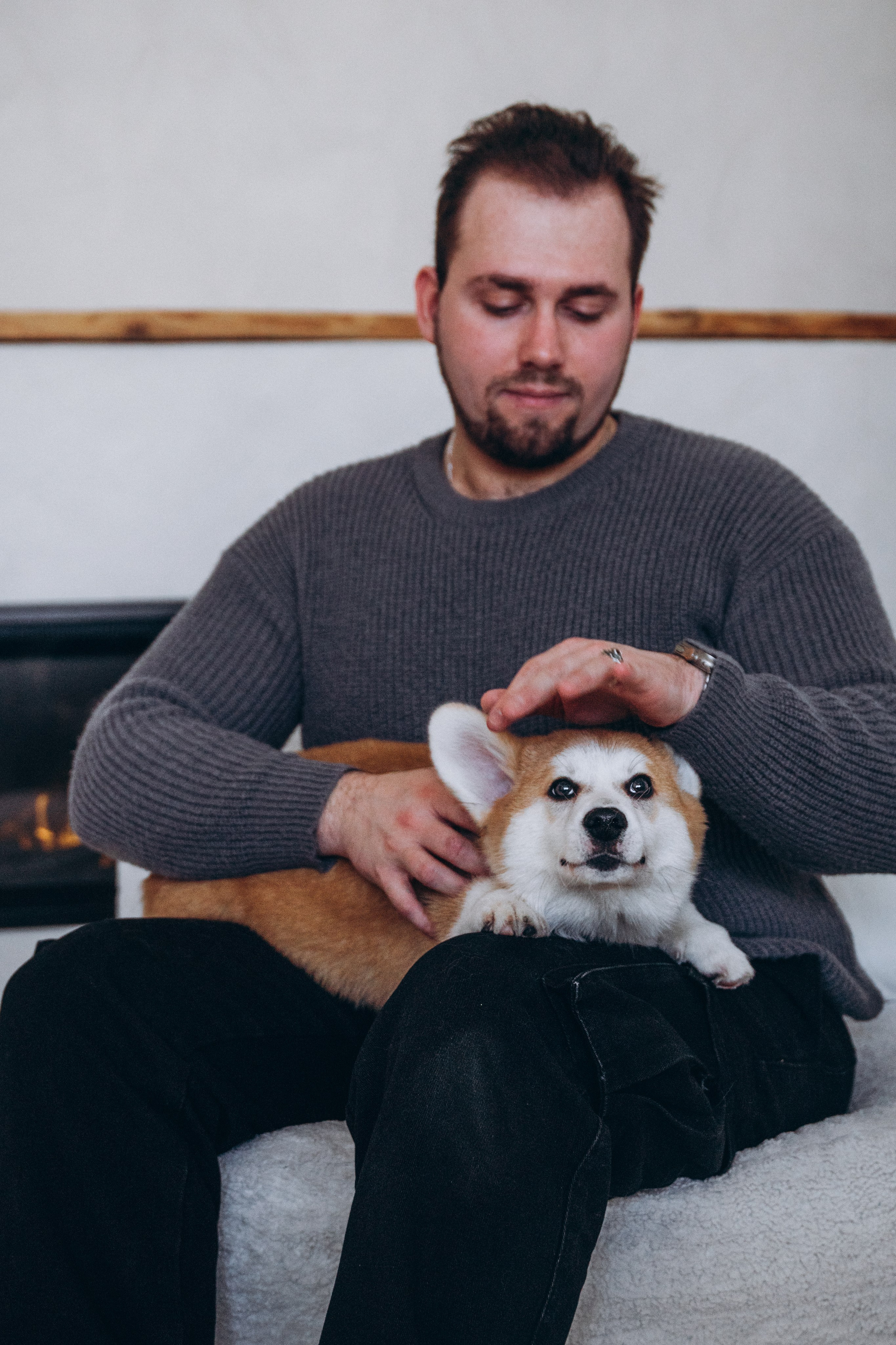 Mars & his Family. Kat Laisaar — Pet photographer in Tallinn