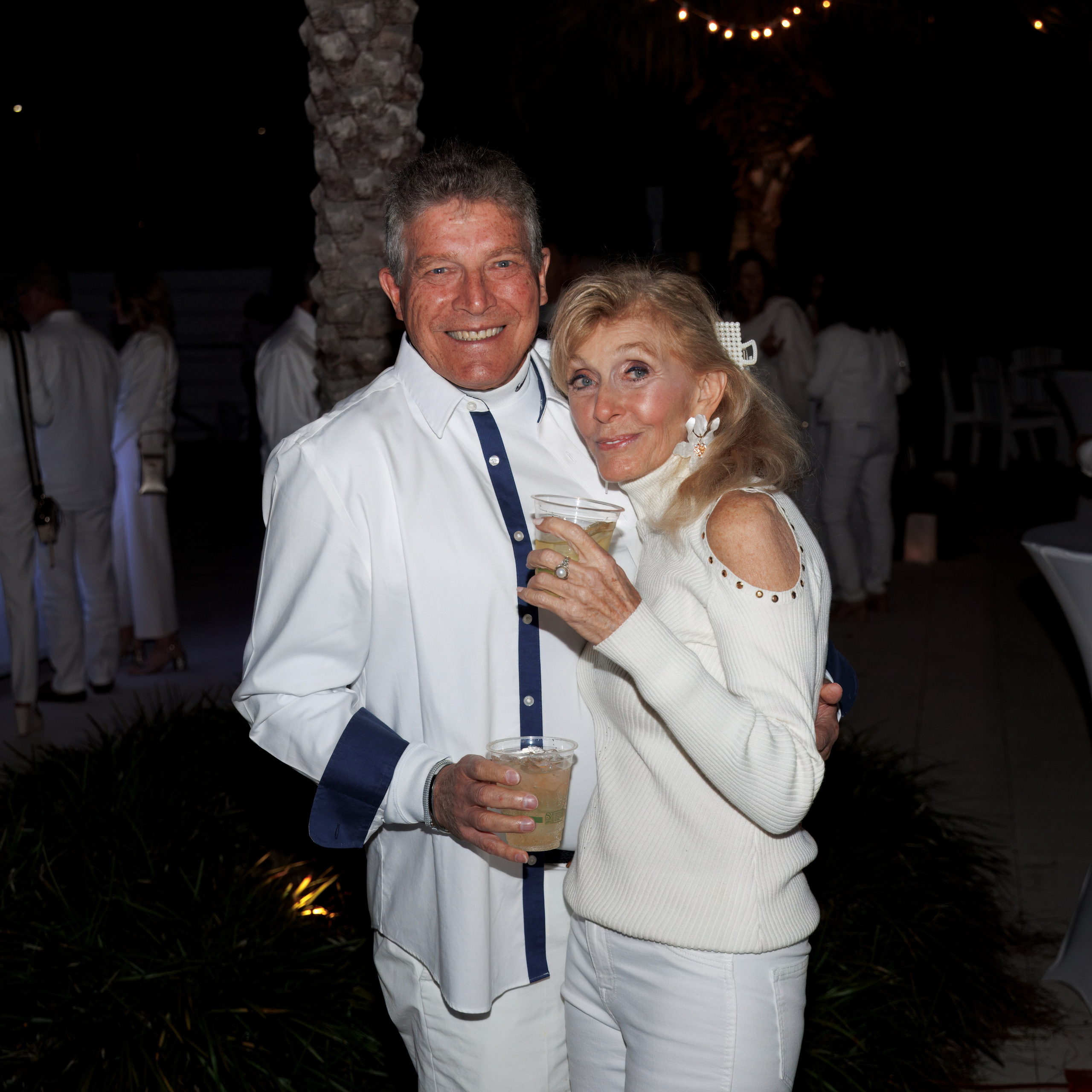 The Isles White Party. Out and About 239