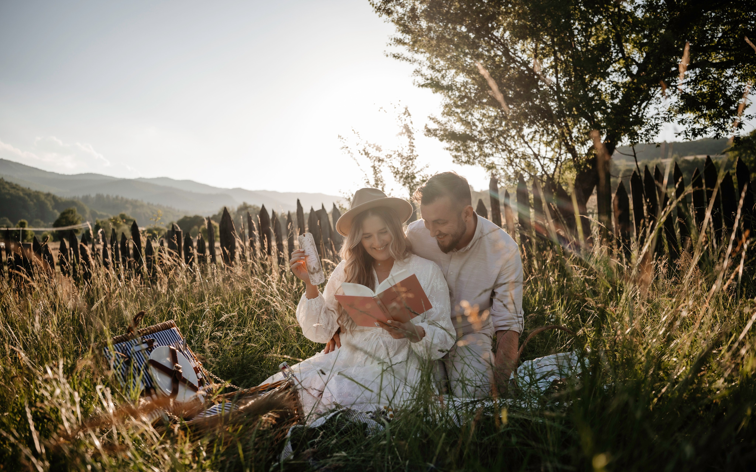 🤎 M a r i u s  & I u l i a n a - Save the Date. Wedding & Family Photographer