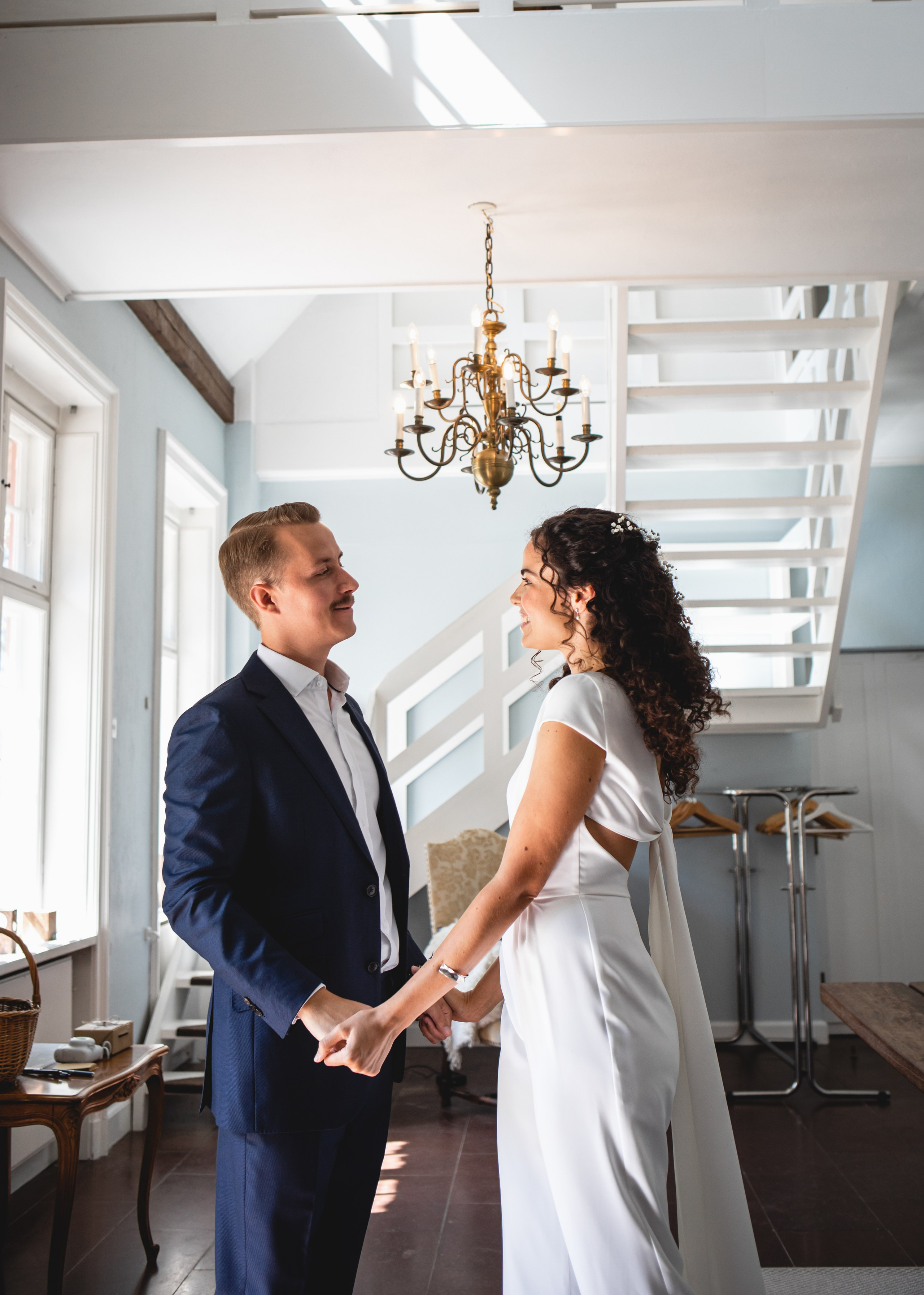Elissa | Mads. Professional wedding photographer in Copenhagen, Denmark — Julia Byron