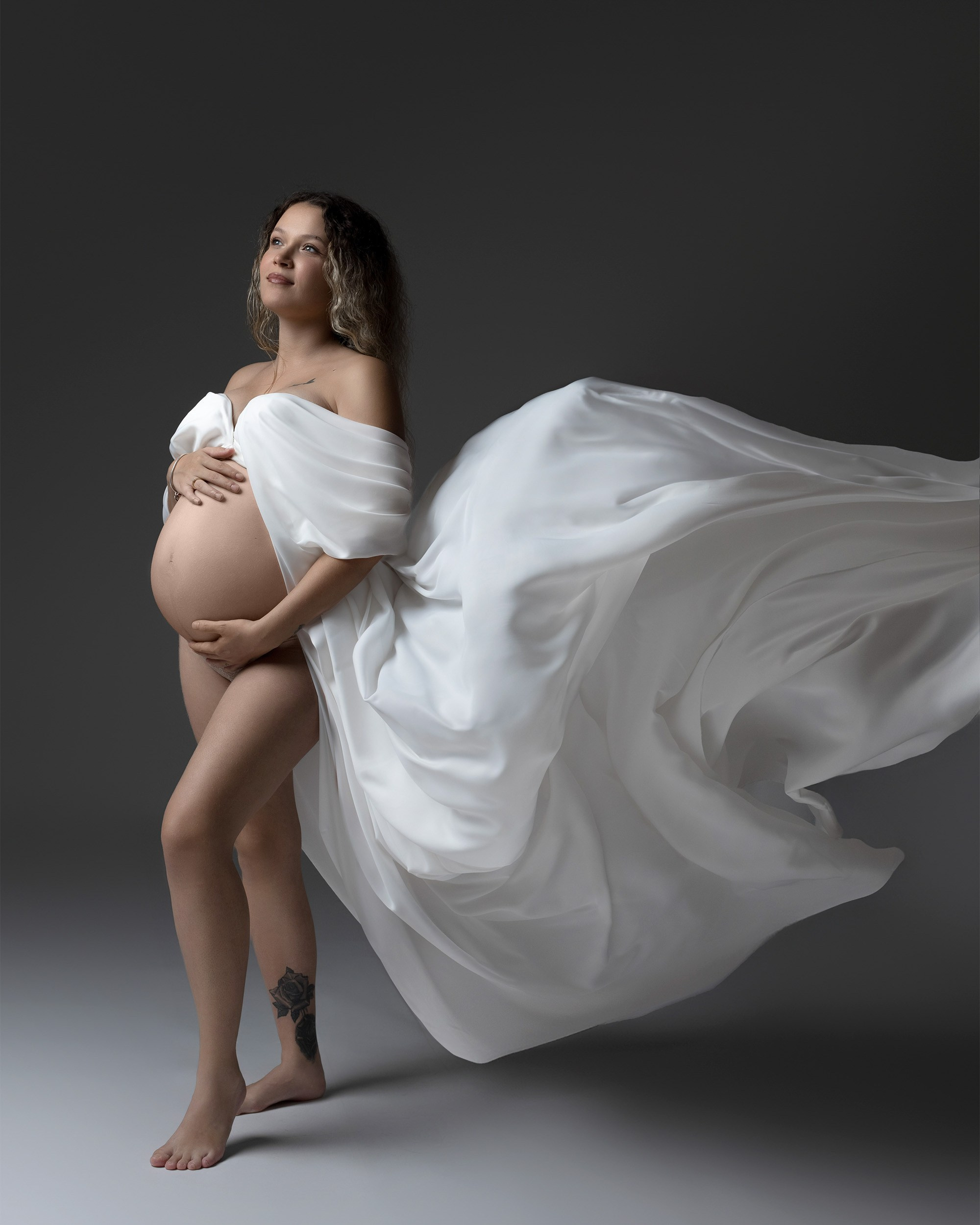 Embarazo y&nbsp;Maternidad sesiones de&nbsp;fotografía en&nbsp;estudio