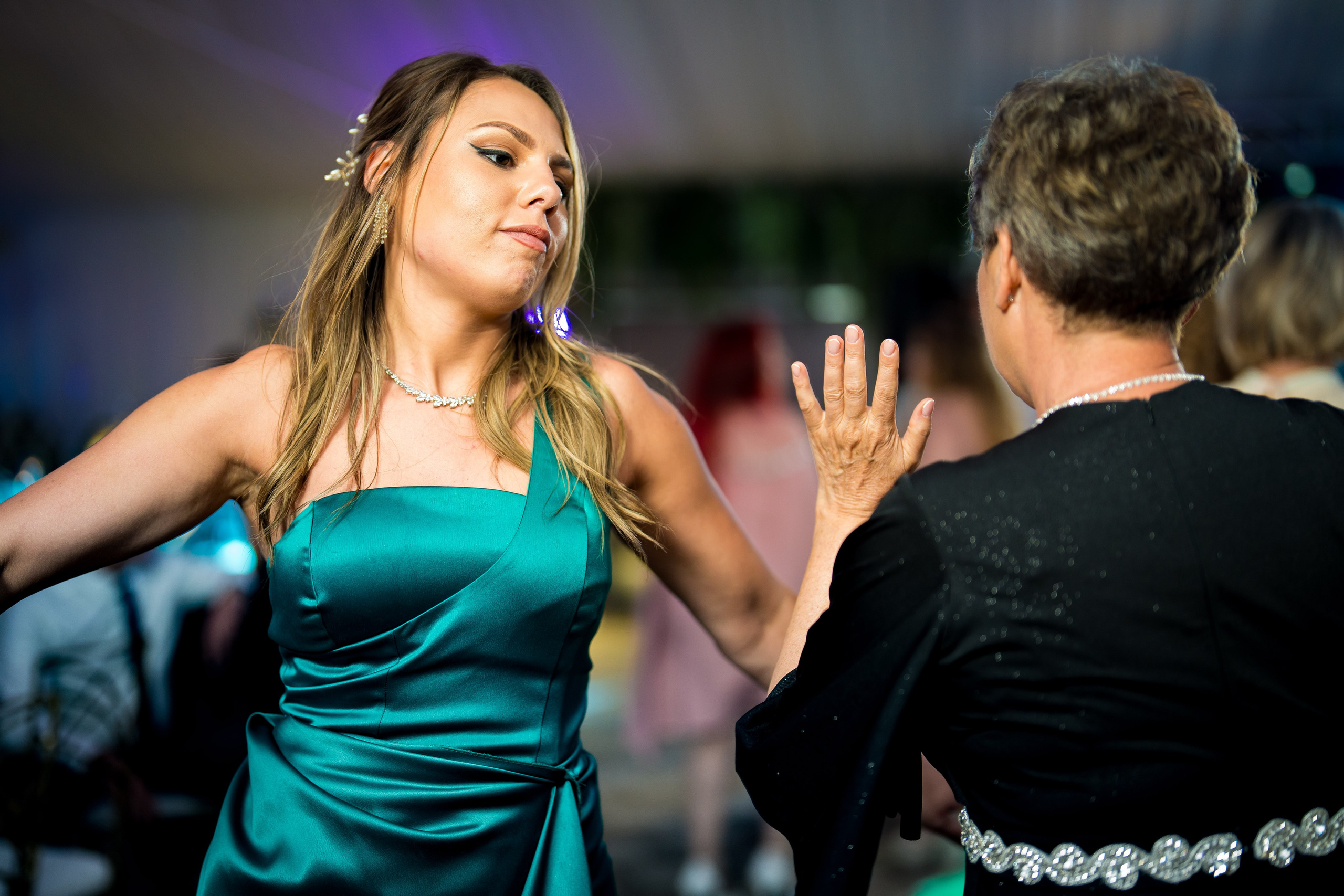 PARTY. Gabriel Florea — Fotograf nuntă București