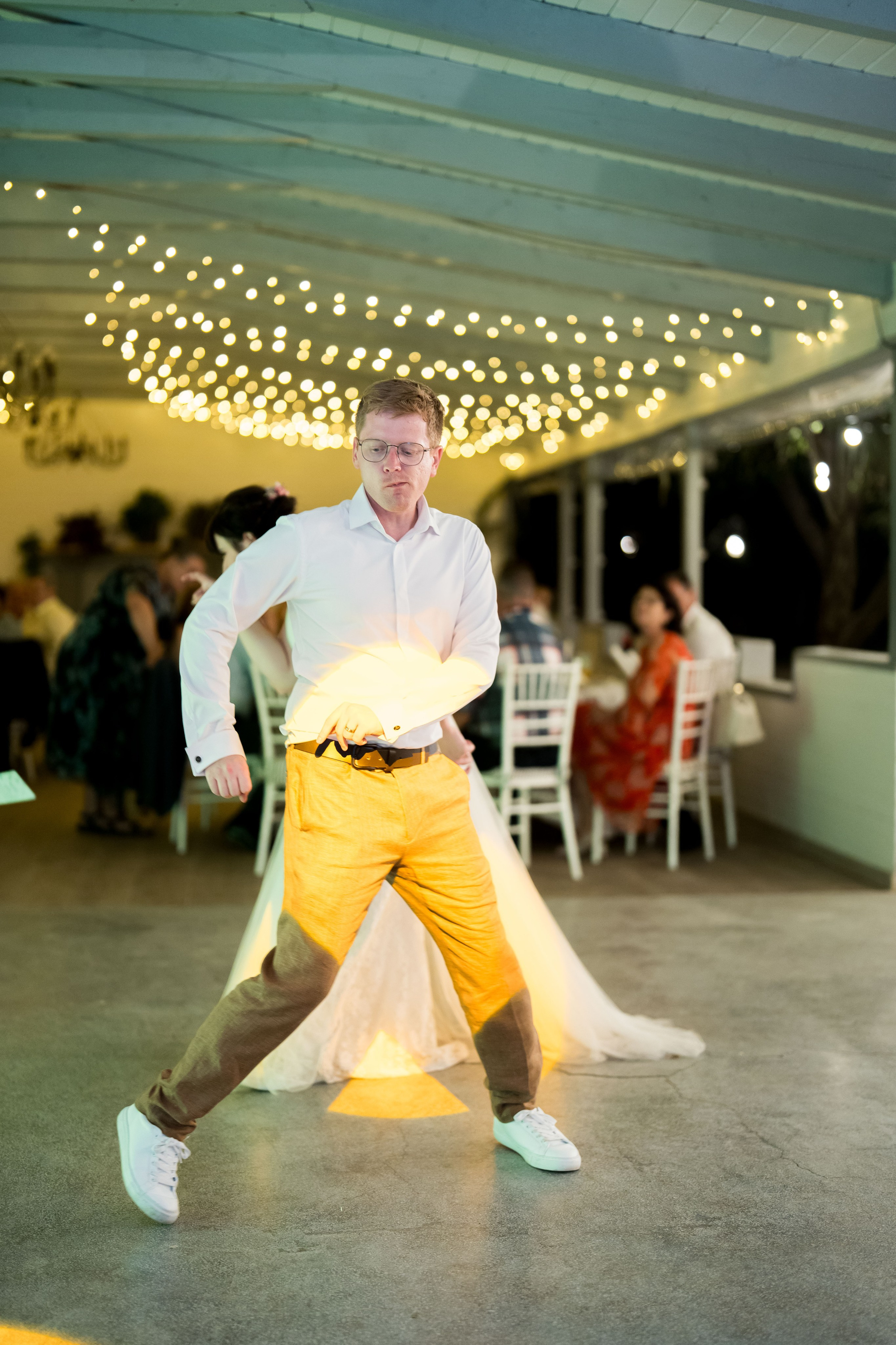 PARTY. Gabriel Florea — Fotograf nuntă București