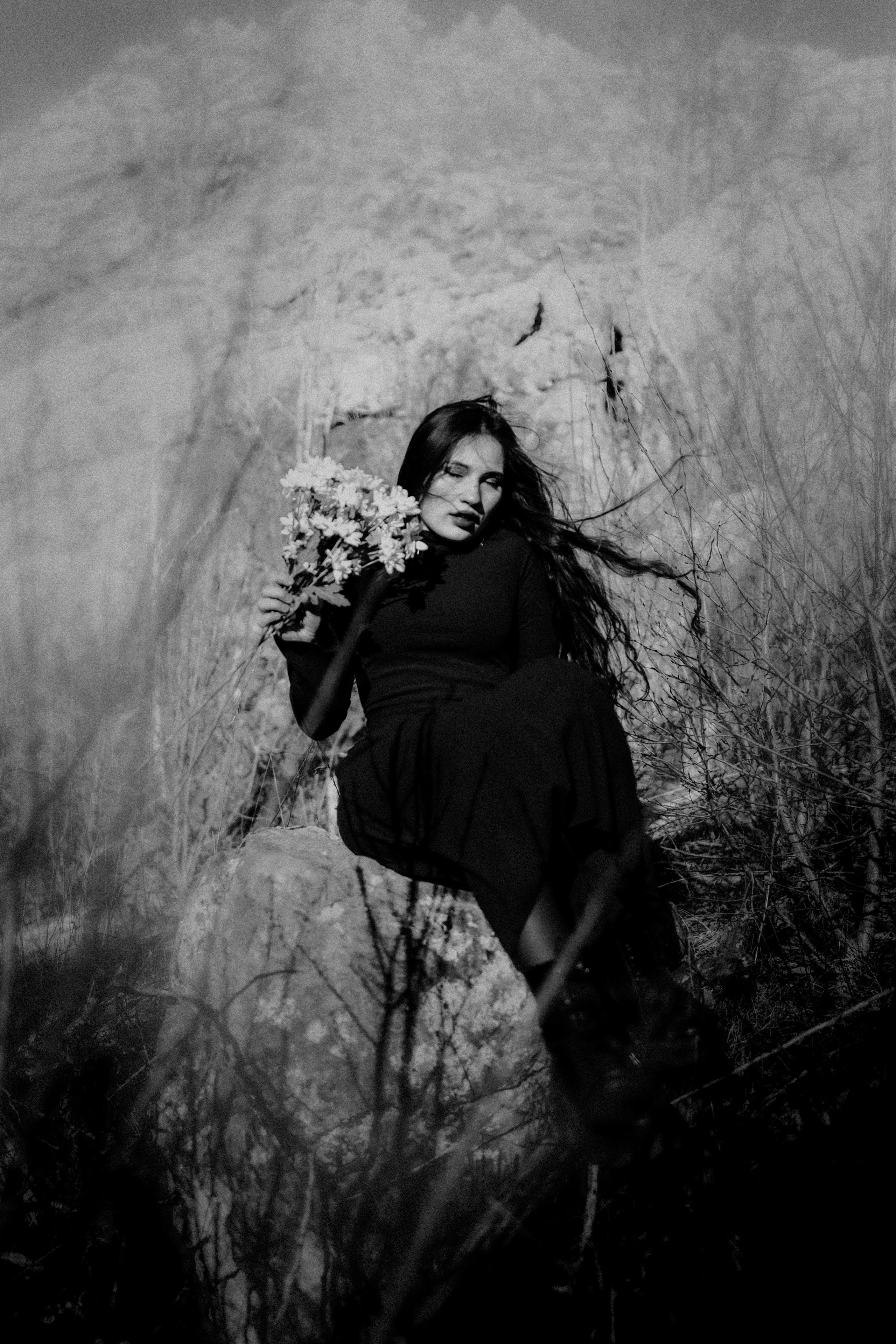 Inhaling the air of the mountains. Creative photographer in Madrid Anna Dvorianskaia