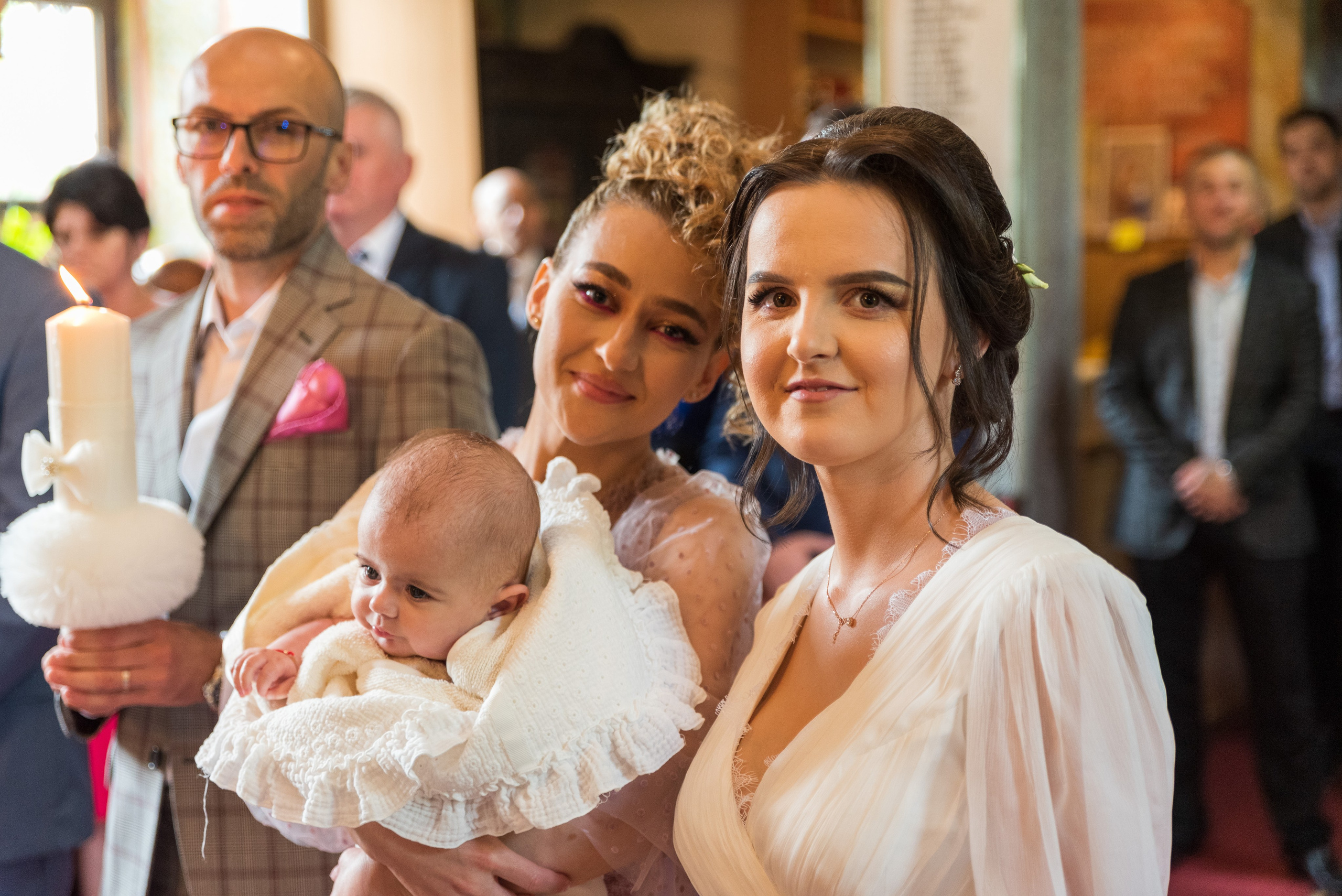 Christening photographer, photo session at home, baby photos, professional baptism photographer Bucharest, family photo session, baby photo session, baptism photos at home, baby preparation photos, baby baptism, baptism customs, baptism photographer, baptism photo offer, professional photographer Bucharest, baptism.