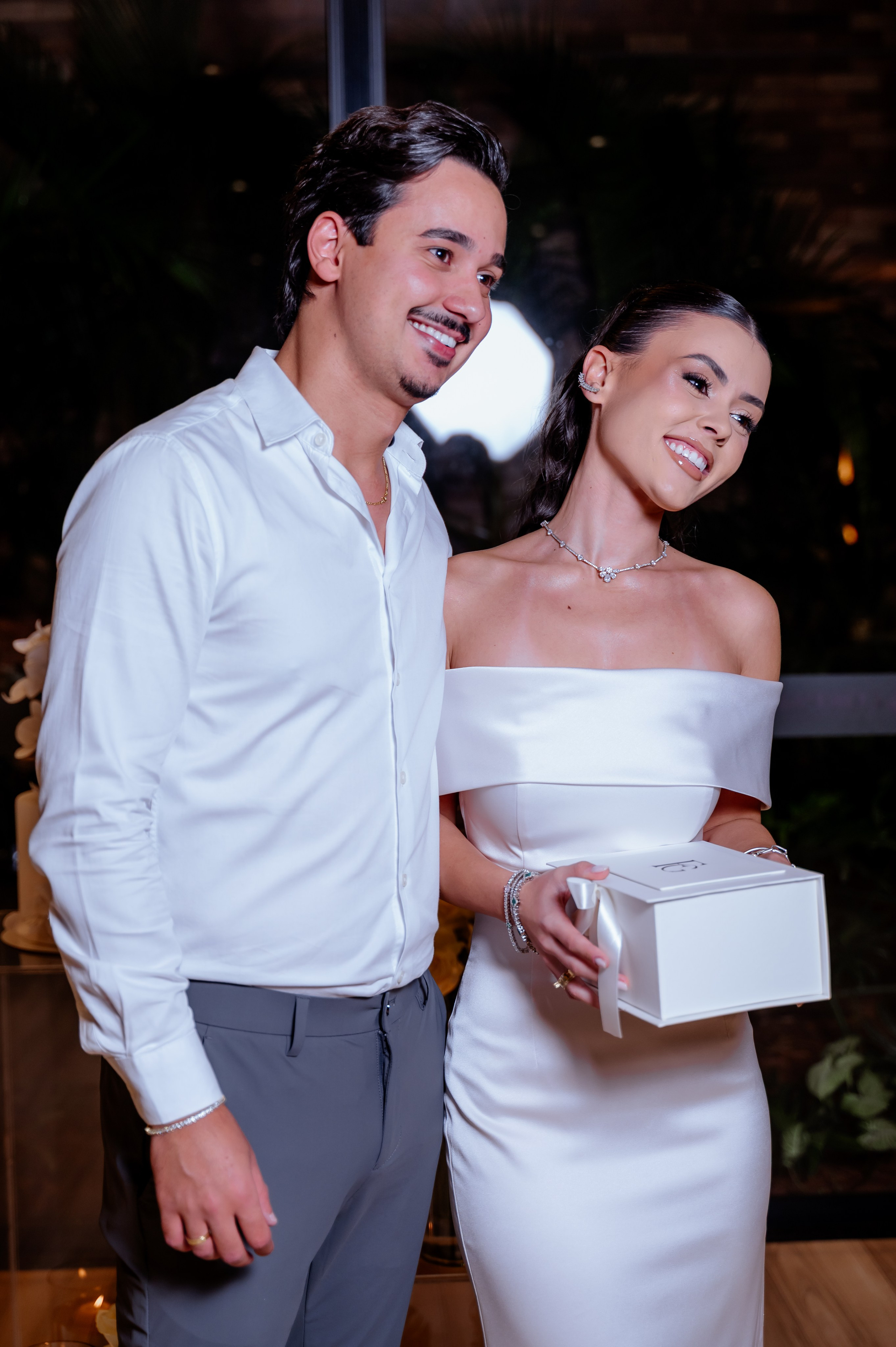 Jantar de Padrinhos em Campo Mourão • Giovana e Felipe. Barizon Fotografia | Fotógrafo de Casamentos, Ensaios e Eventos | Paraná