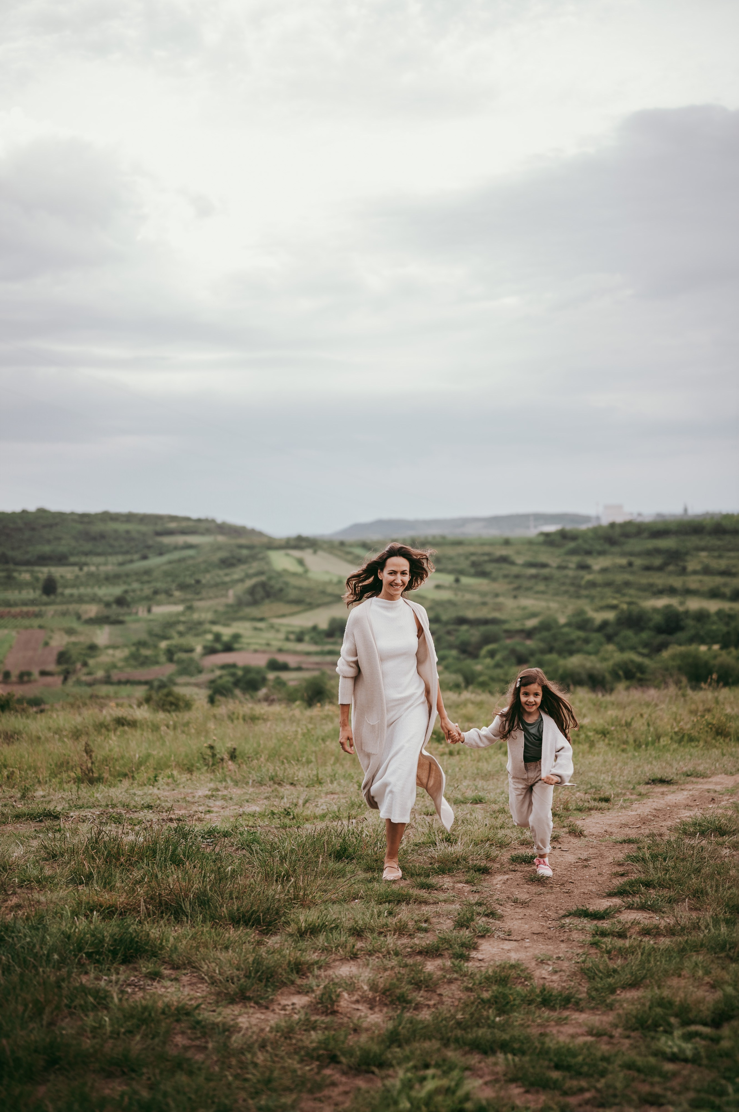 Bojana i Srna / mammy and me photosession. Deciji i porodicni fotograf u Beogradu Oksana Skendzic
