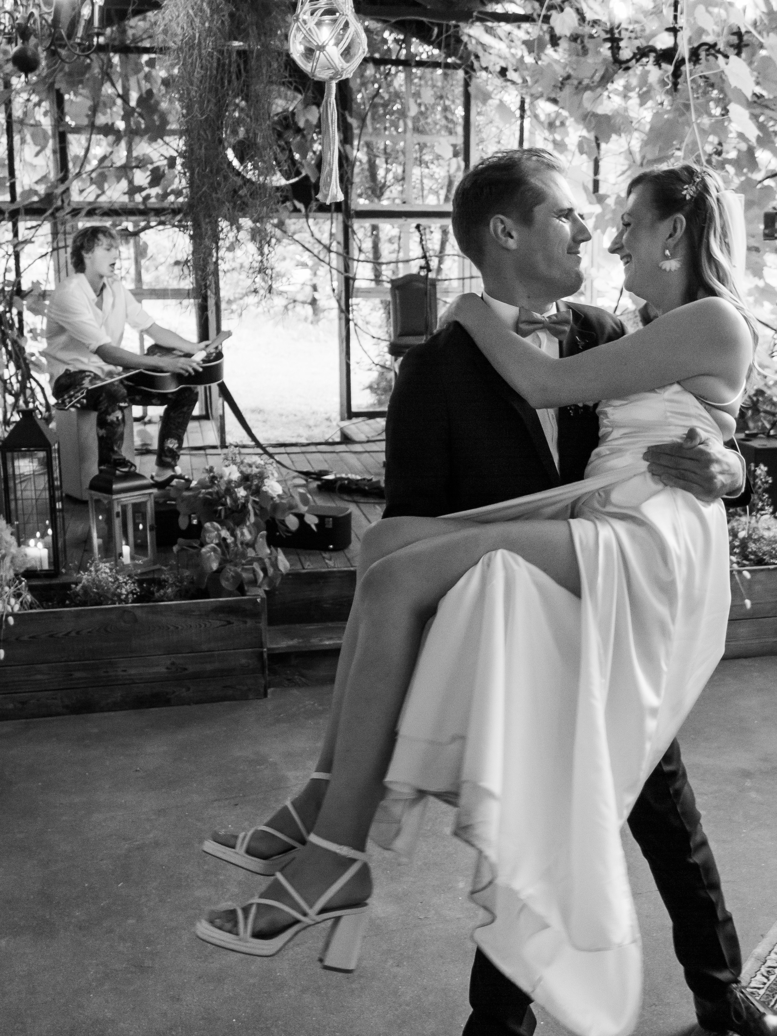 Kāzas Siltumnīcā. ROLFS VENDIŅŠ - KĀZU FOTOGRĀFS | Rīgā un visā Latvijā