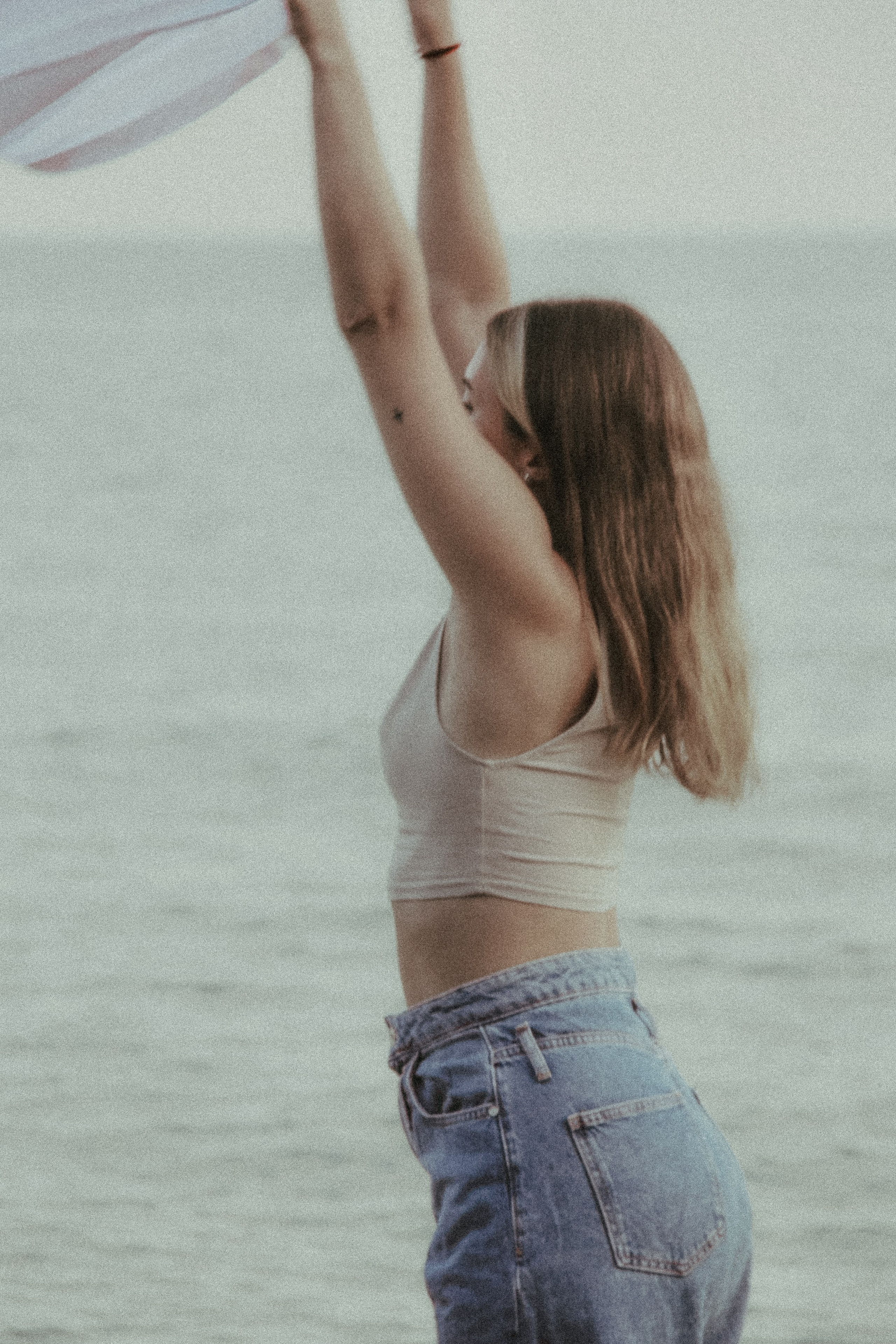 Dasha / sea walk. Photographer in Gothenburg Aleksandra Stroganova