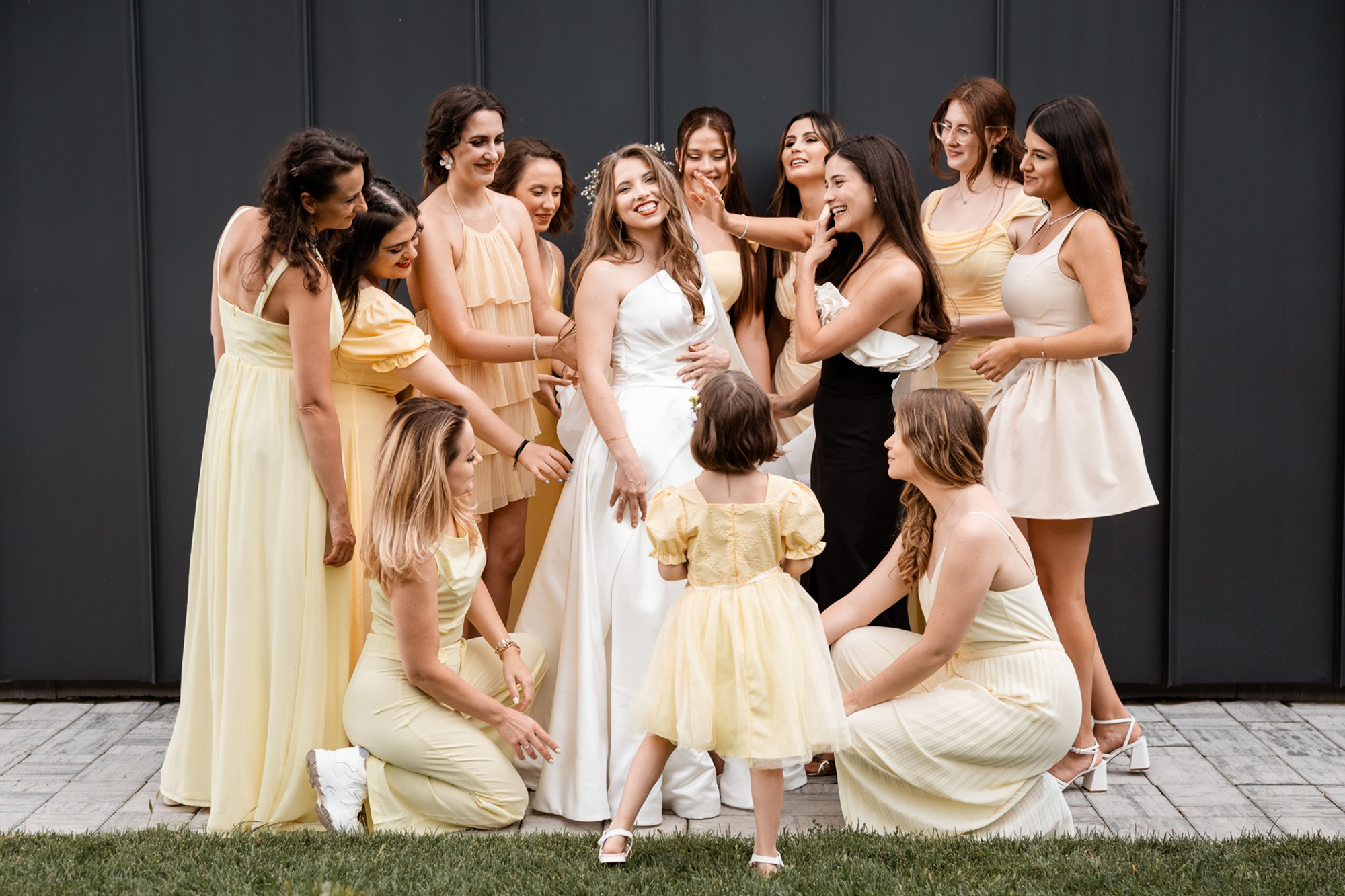 domnișoare de onoare pregătire mireasă fotografie nuntă București