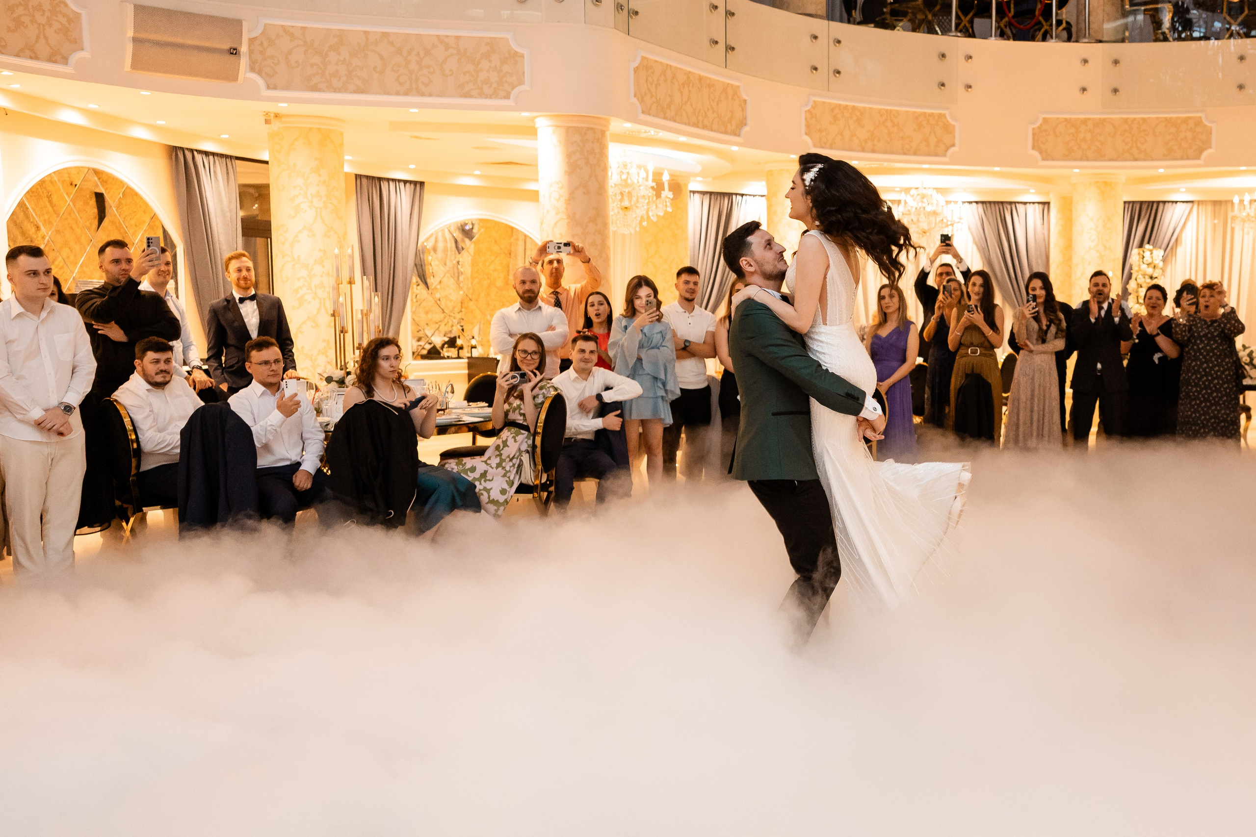 Adriana & Ionel. Home