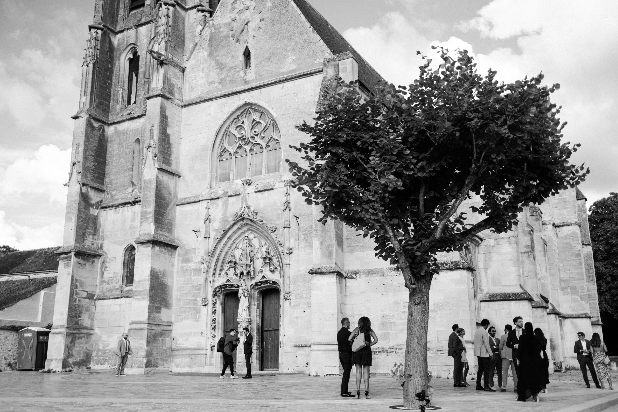 Chloe & Romeo. Photographer in Paris