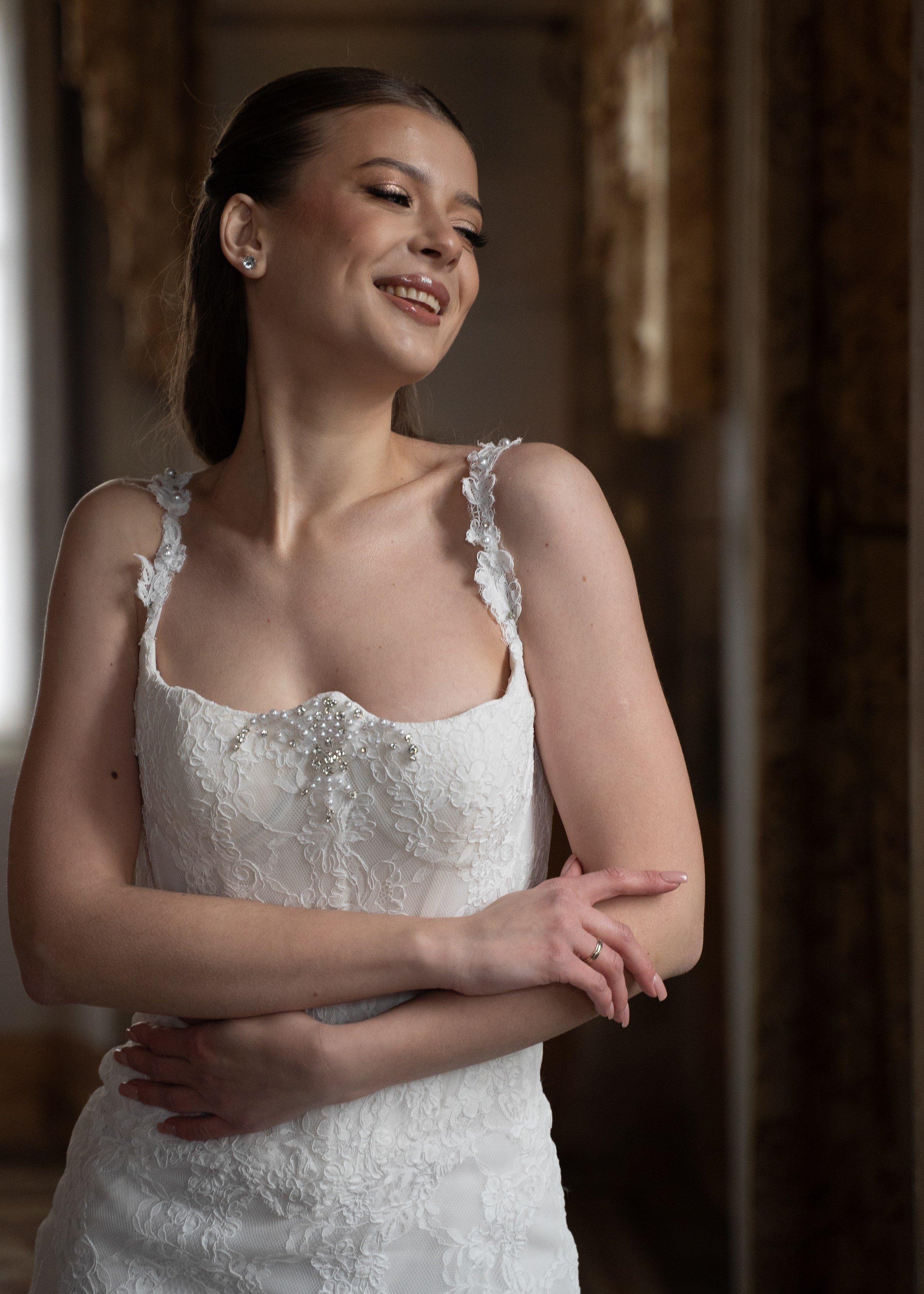 Intimate wedding in Milan. Proposal Photographer in Lake Como