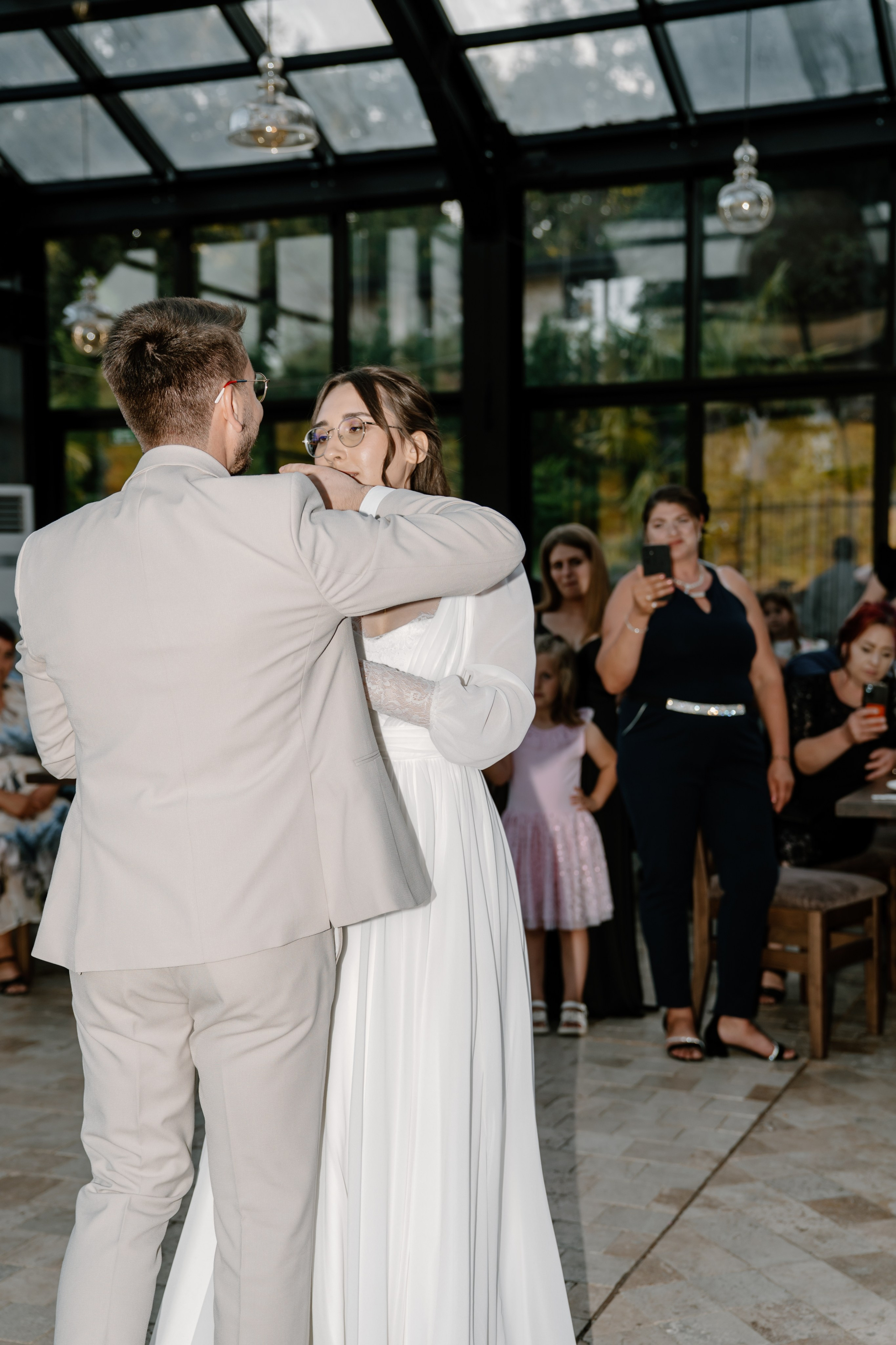 Analisa | Constantin. Gabrielacojocariu.com