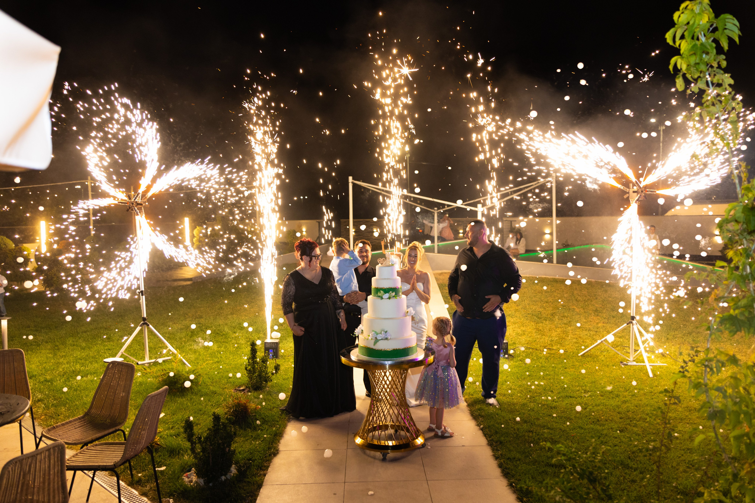 Flori & Madalin. Fotograf de nunta — Ionut Belea dar si evenimente corporate din Romania