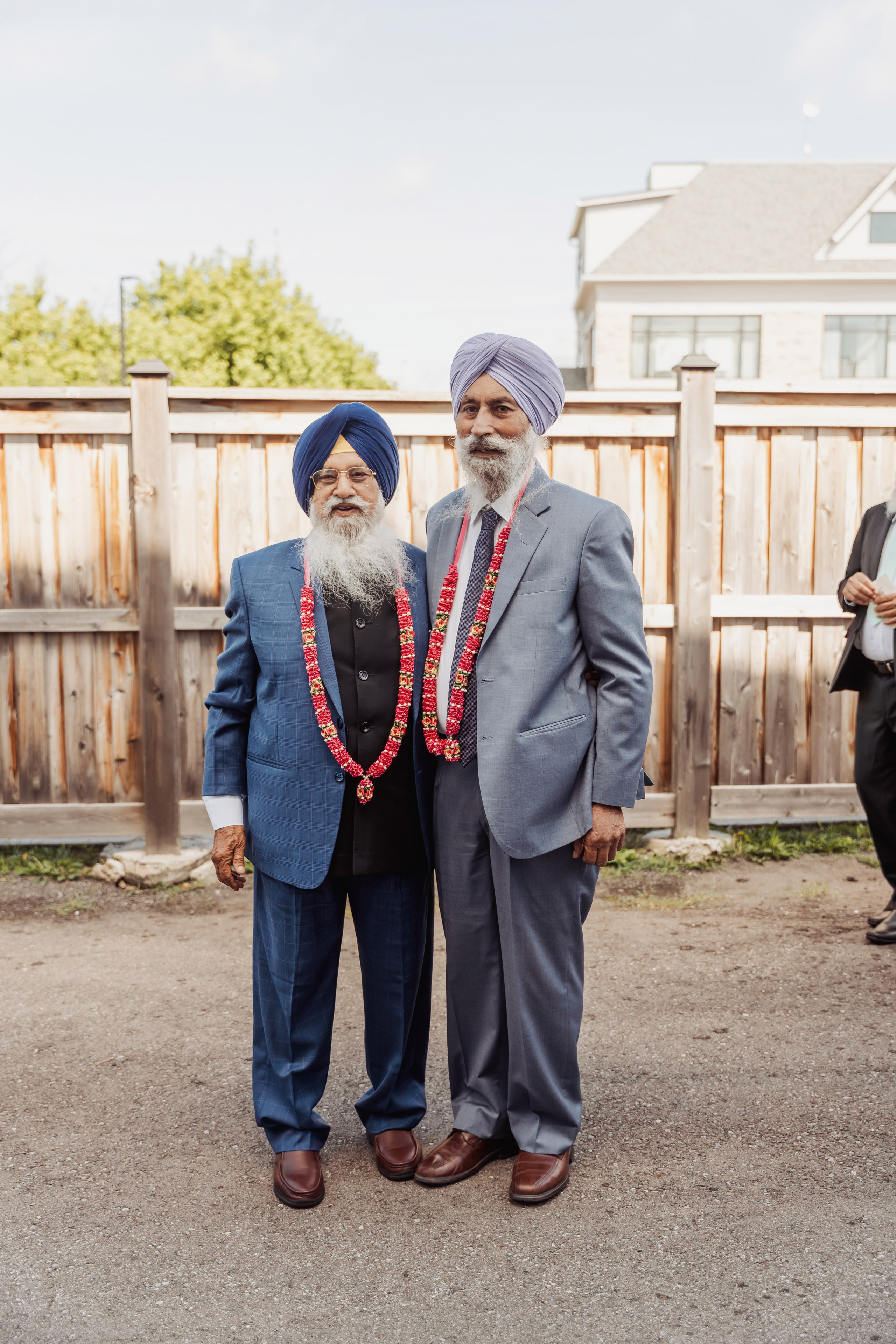 Gagan & Jasmeen. Wedding Photographer & Cinematographer studios