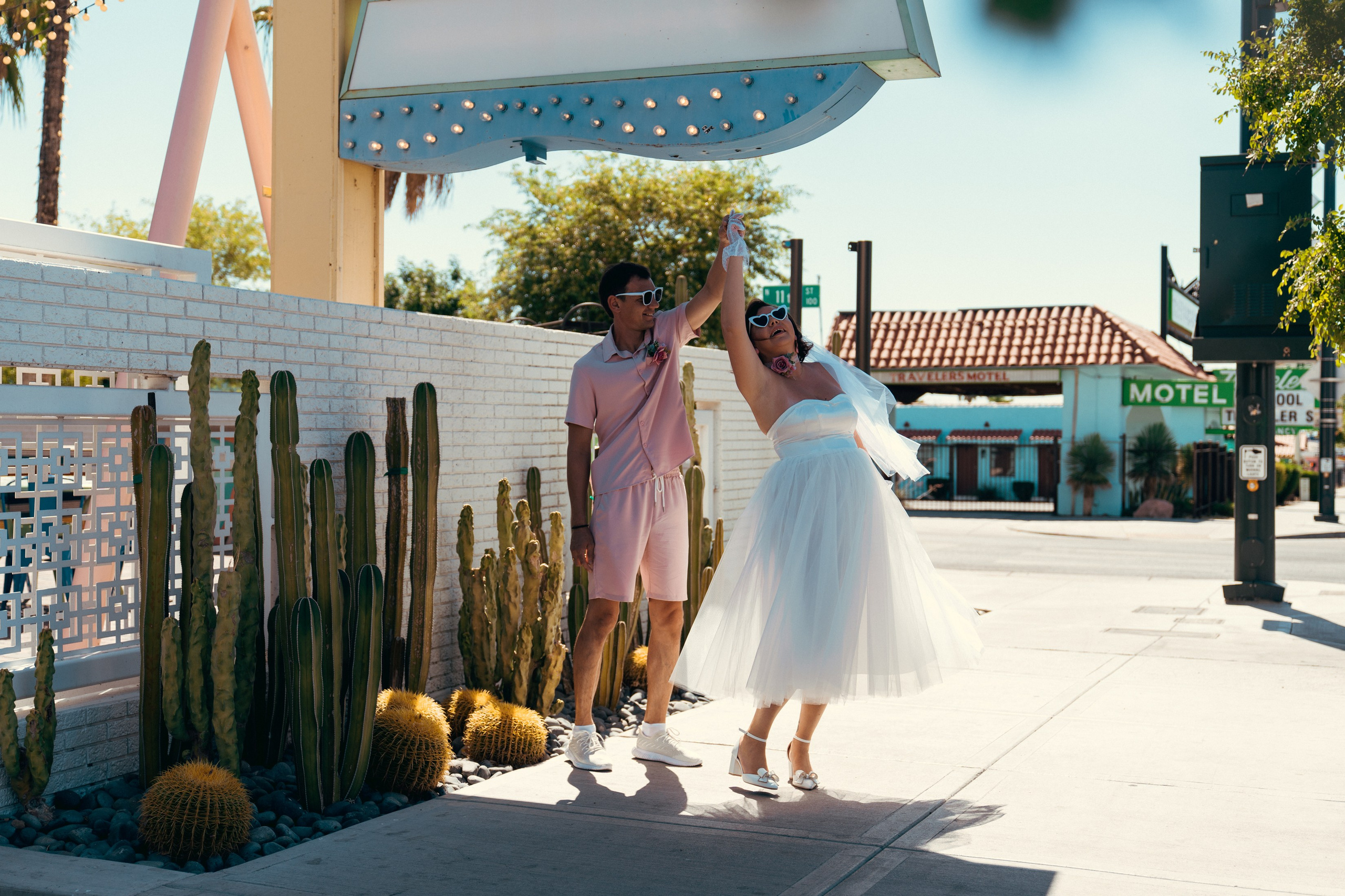 Viktoria&Oleh. Wedding & elopement photographer Viktoriya Kravtsov. Las Vegas