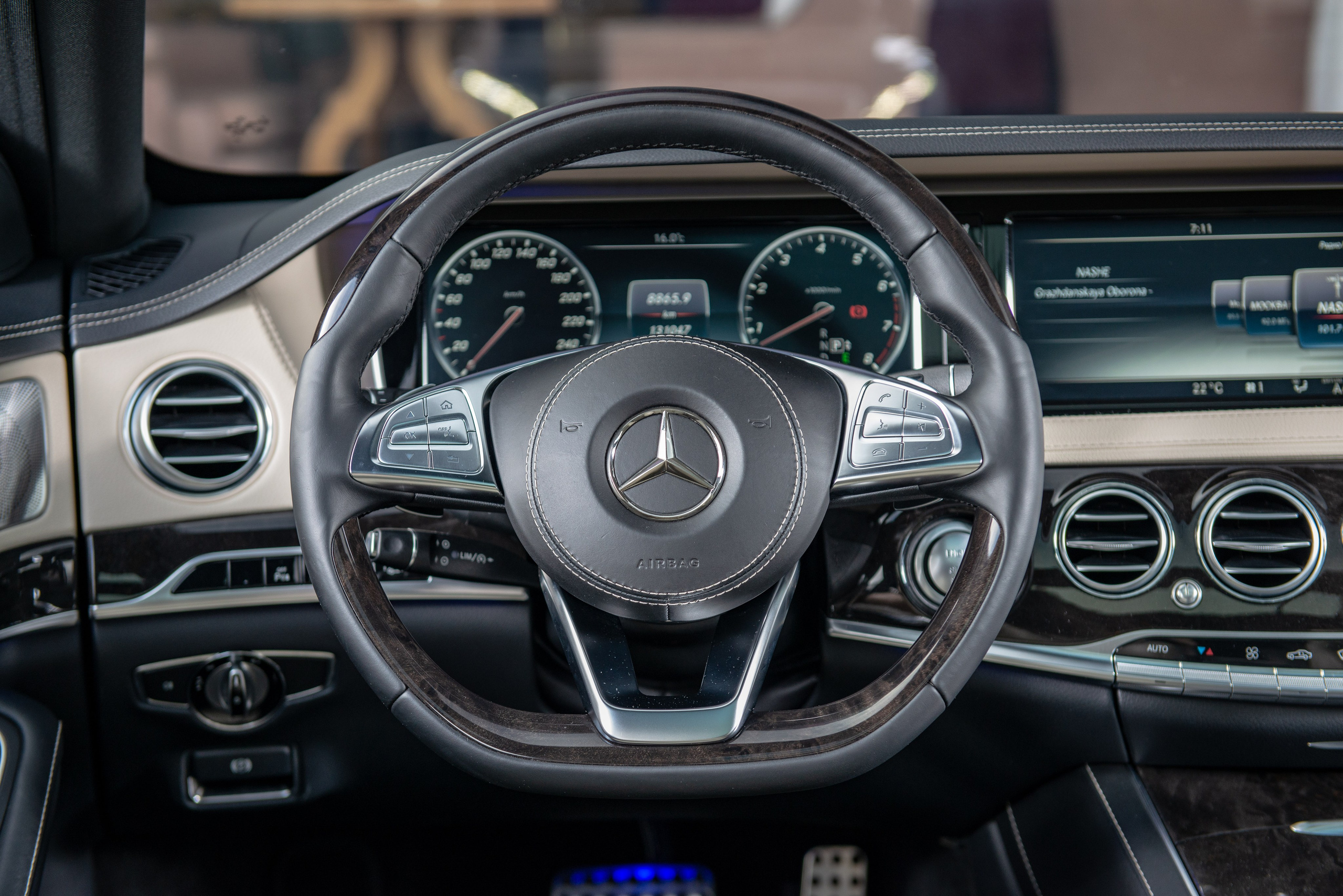 Фотосъемка Mercedes Benz S500 для продажи. ФОТОГРАФ МЕКСИКА КИНТАНА-РОО