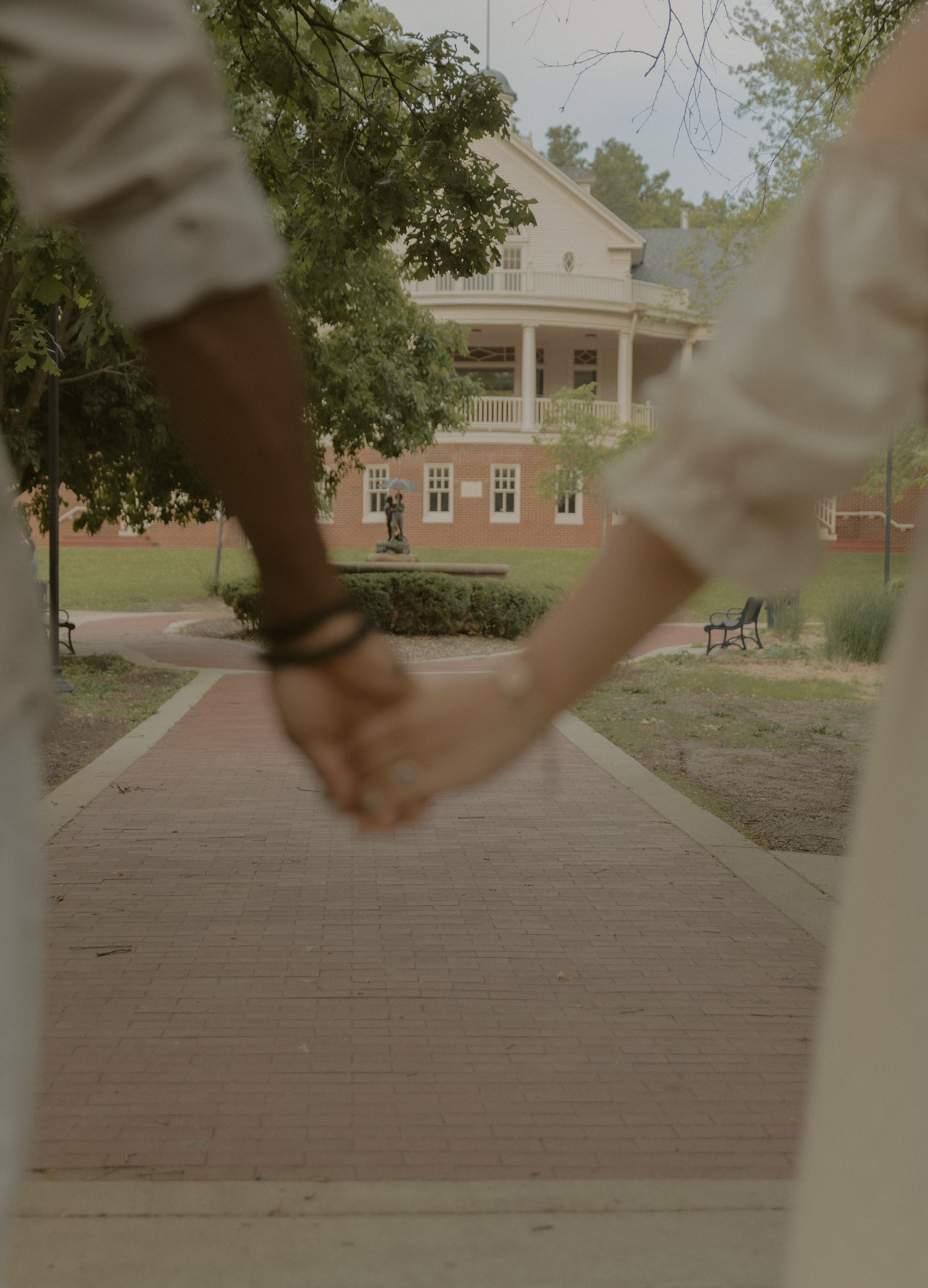 T&C. Couple photographer in Chicago