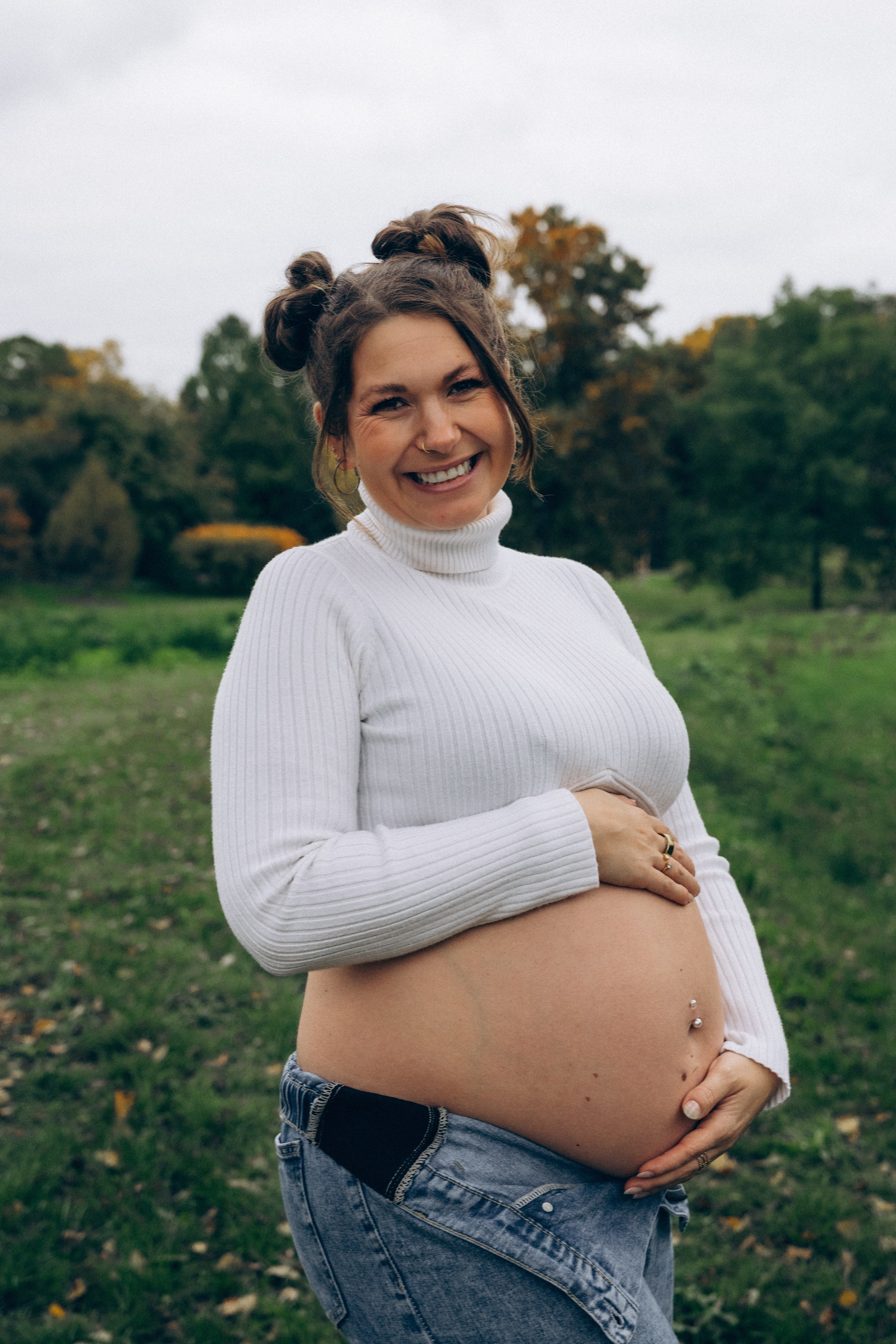 Babybauch. Photographer Düsseldorf, Cologne, NRW — Kristina Braudo