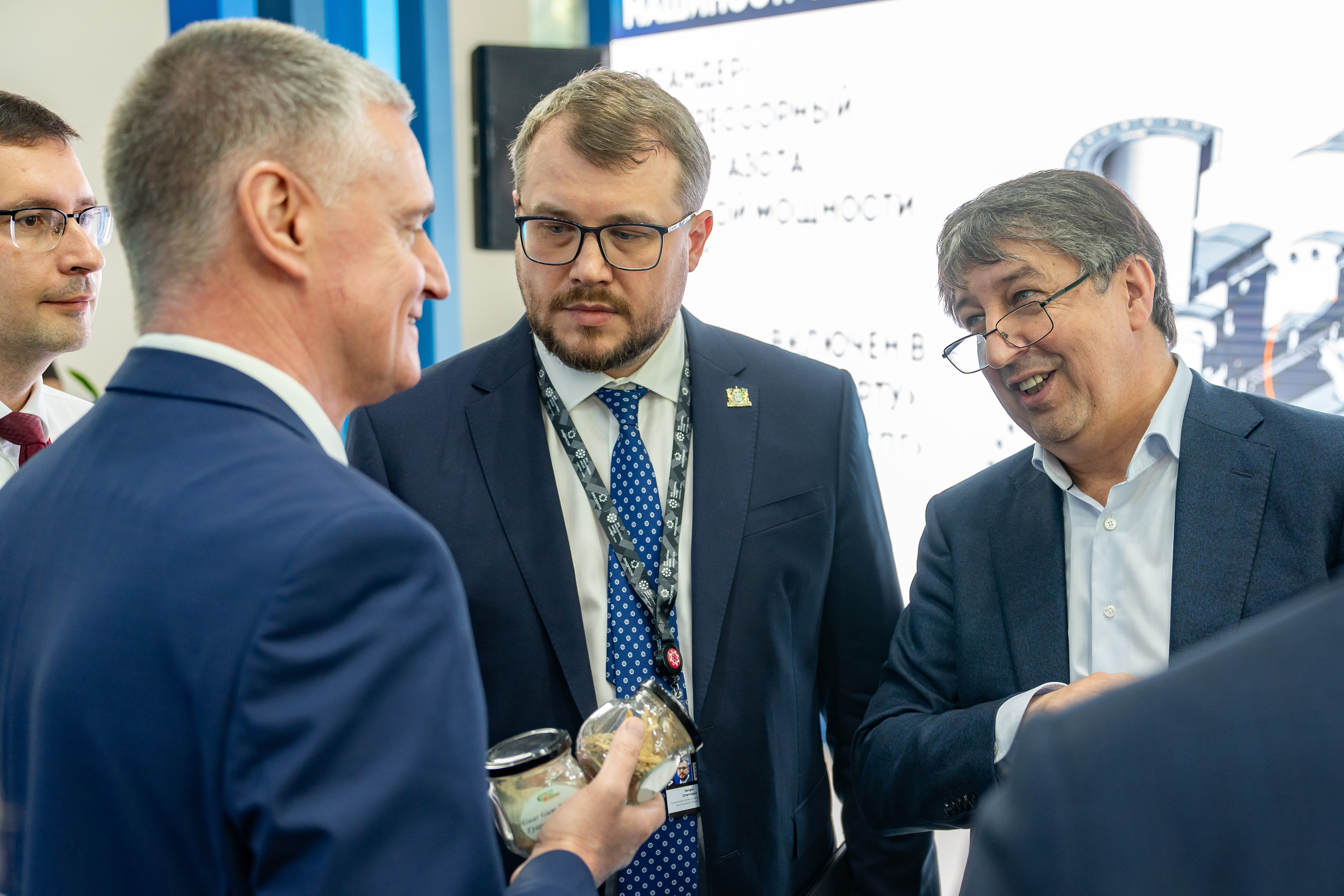 Международная промышленная выставка «ИННОПРОМ. Центральная Азия 2024». Георгий Намазов | Фотограф в Ташкенте