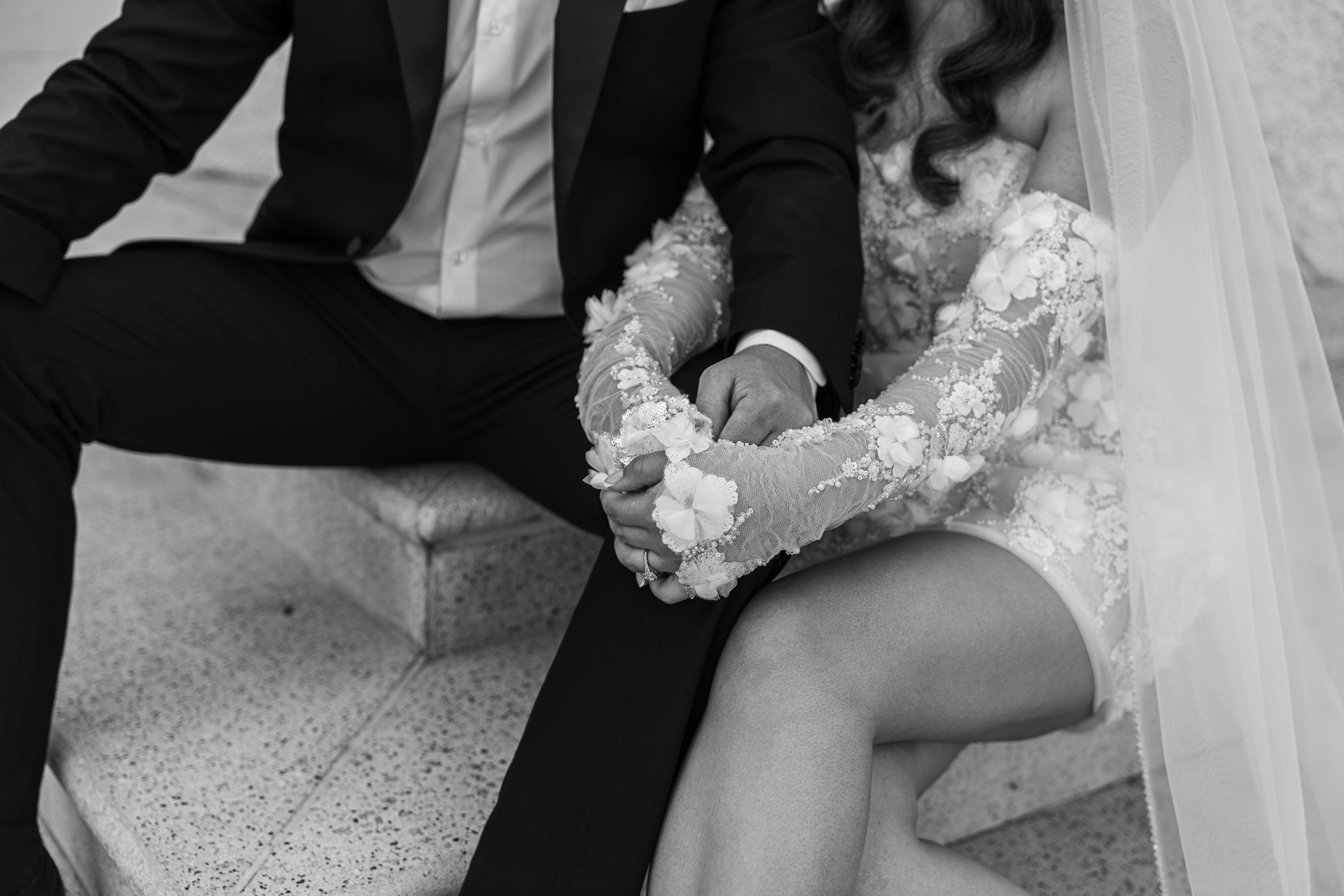 Sara&John. Wedding & elopement photographer Viktoriya Kravtsov. Las Vegas