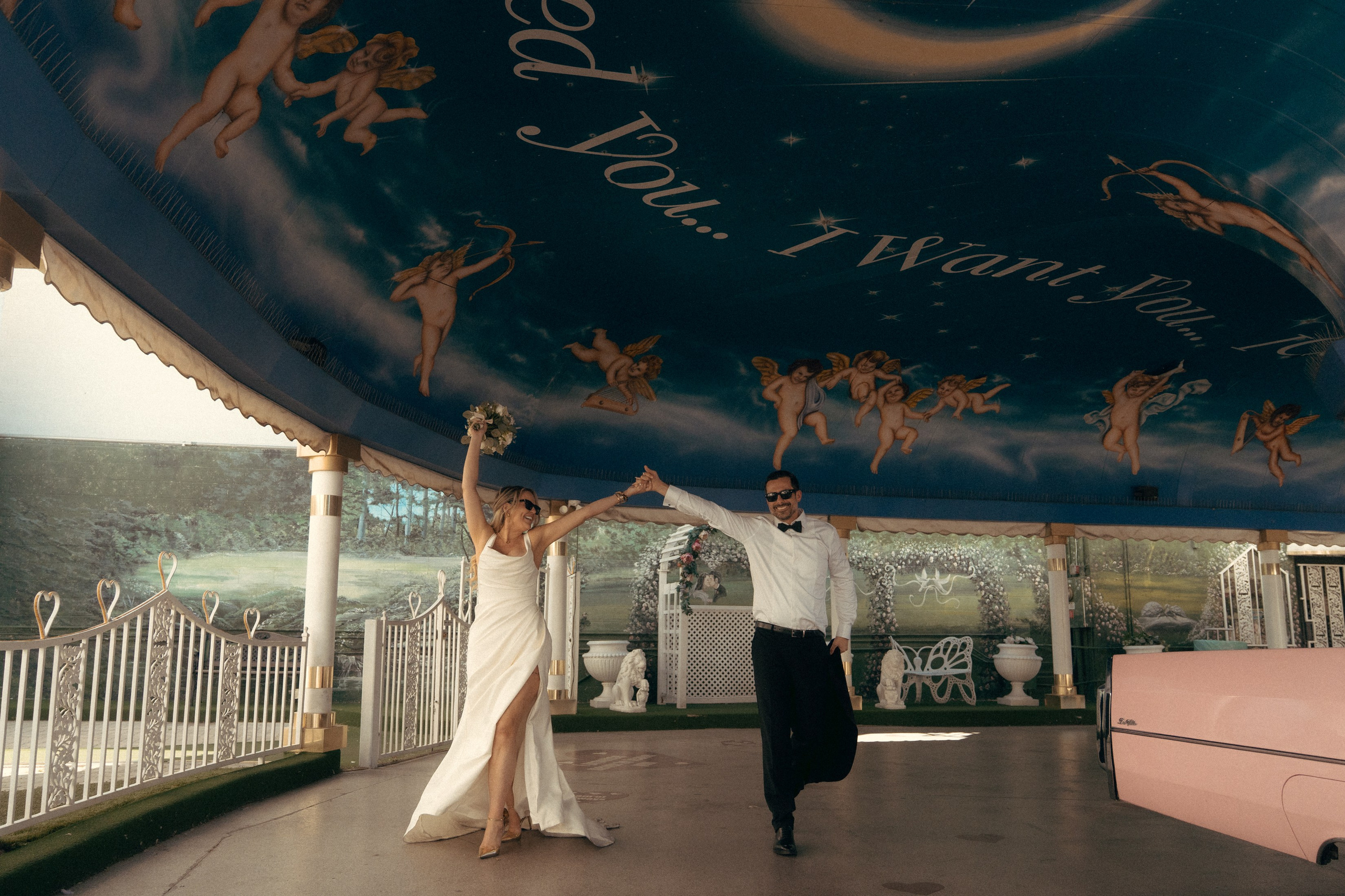 G&M. Wedding & elopement photographer Viktoriya Kravtsov. Las Vegas