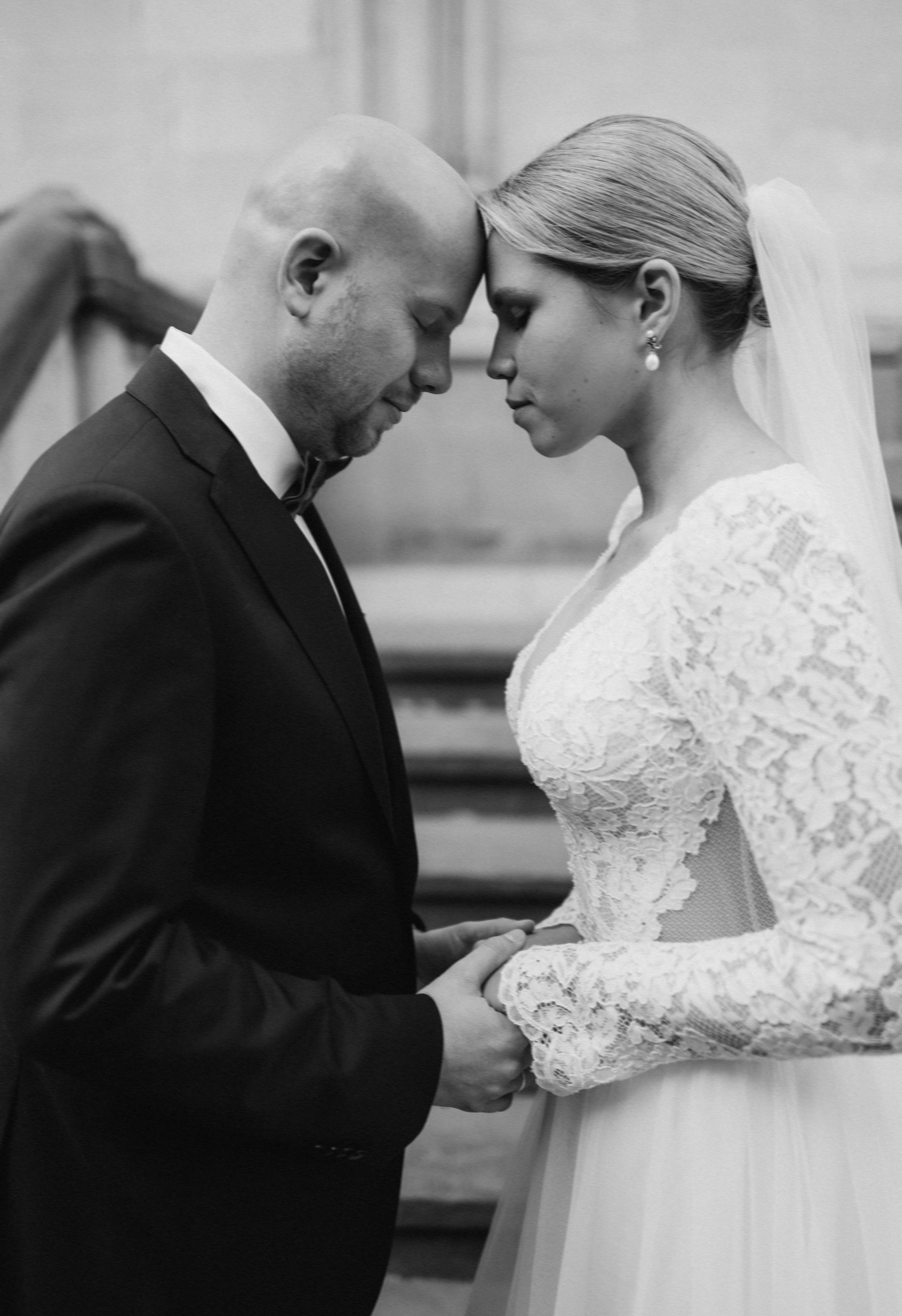 L|R. Maanukki photographer