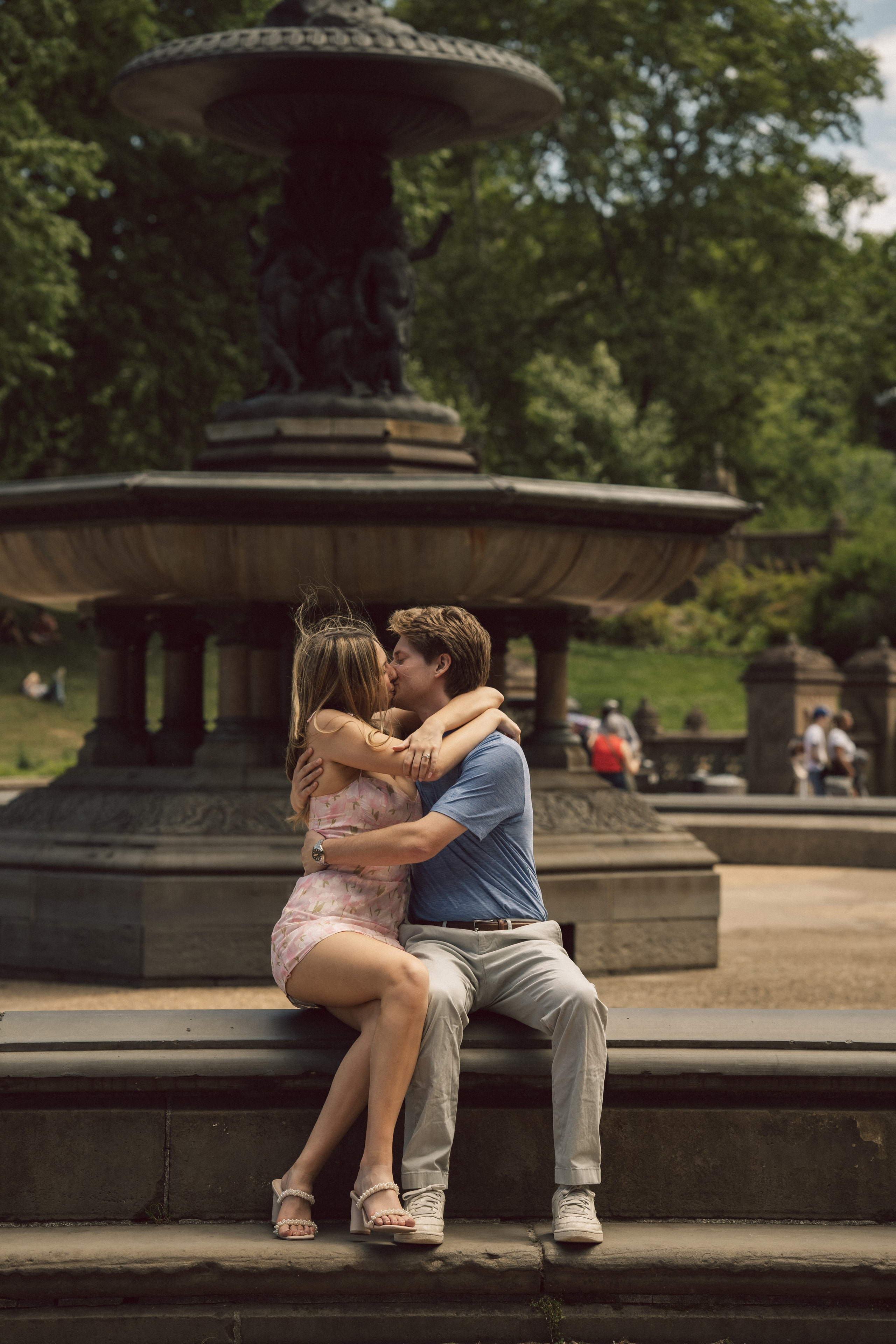 Surprise proposal Central Park. New York + destination photographer