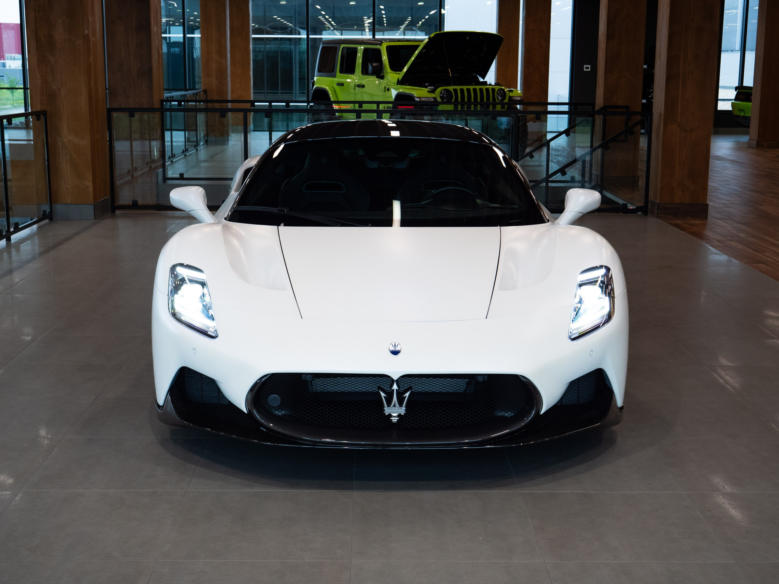 Maserati MC20. Dimitri Ilkov Photography — Capturing Life’s Moments in Edmonton, Cana