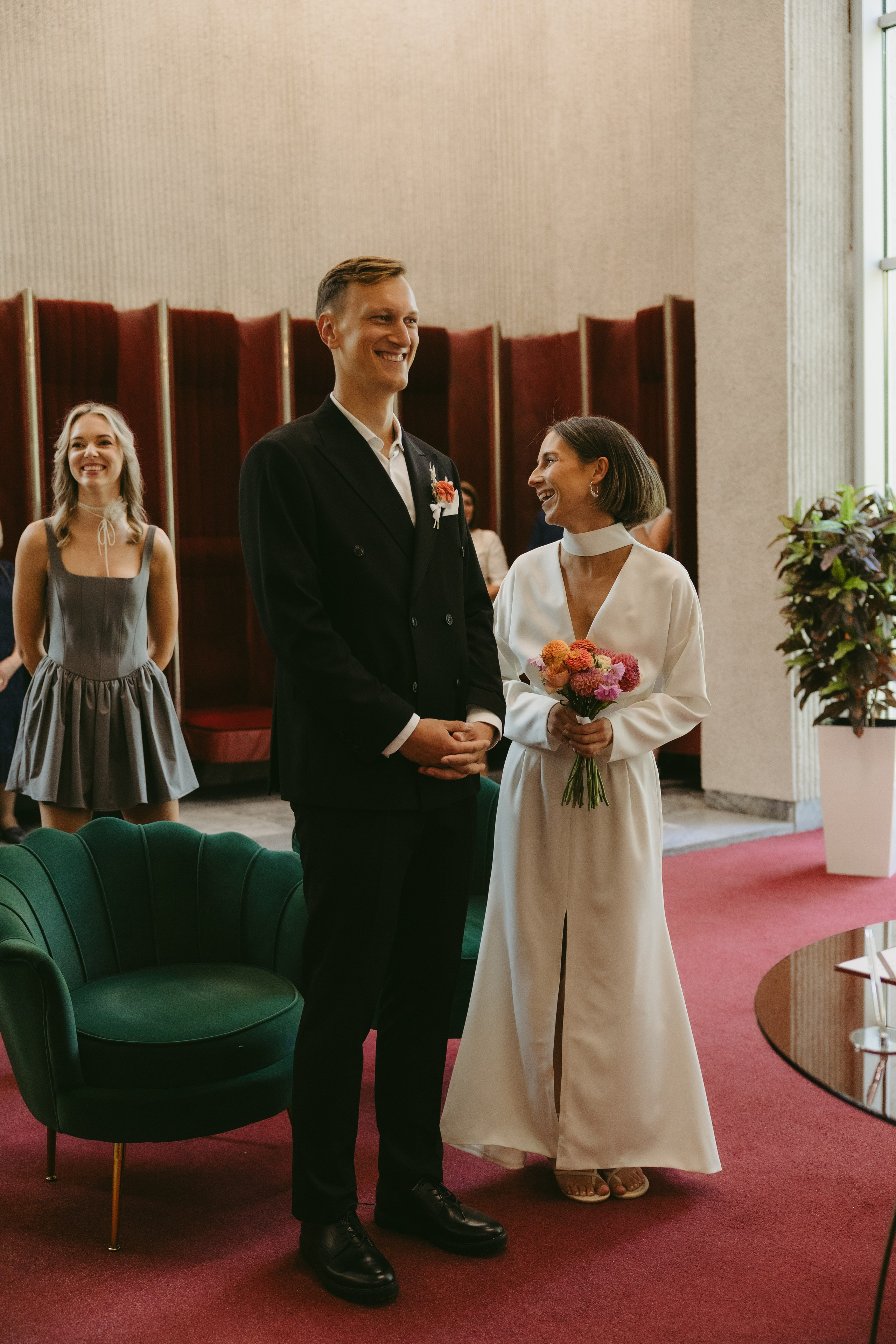 Miglė ir Mindaugas | 2024 | MIESTO VESTUVĖS. Vestuvių ir šeimų fotografė Lena Bondarenko / belove photo