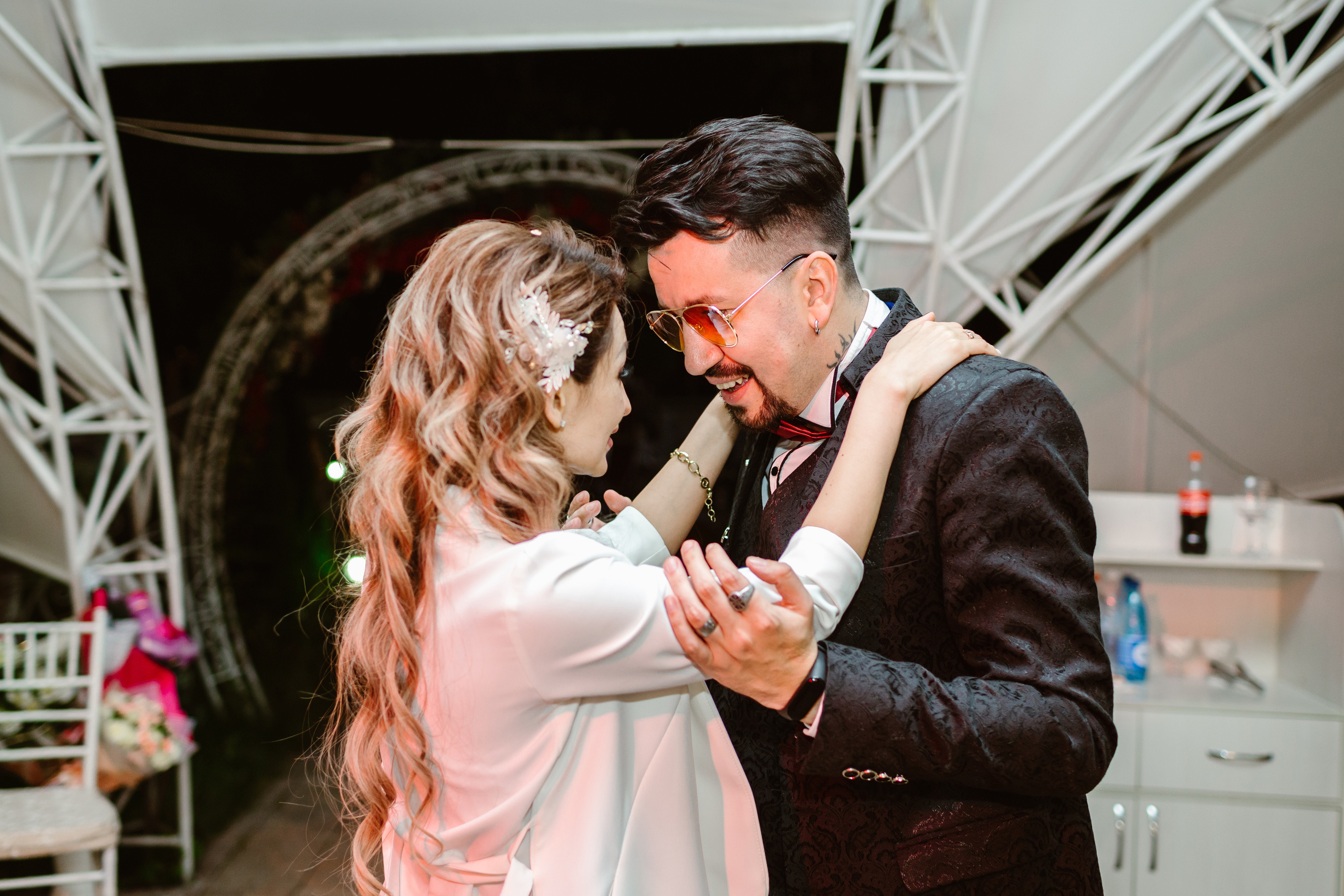 Свадьба в репортажном стиле. Фотограф в Бишкеке Оксана Шувалова