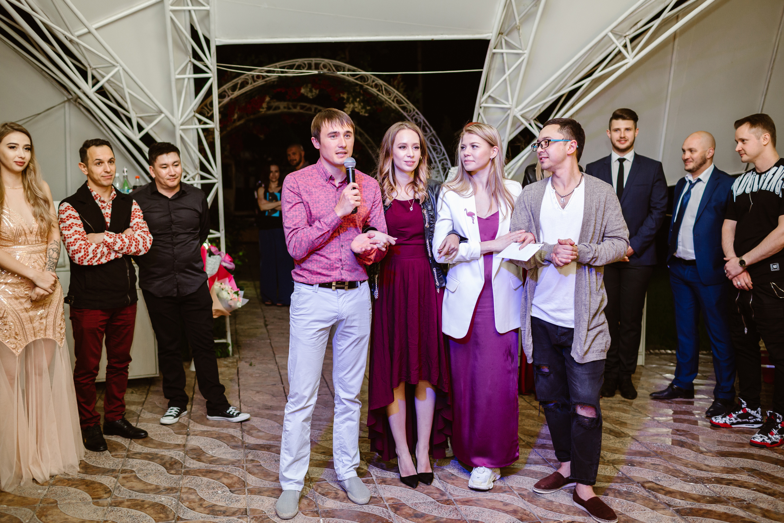 Свадьба в репортажном стиле. Фотограф в Бишкеке Оксана Шувалова