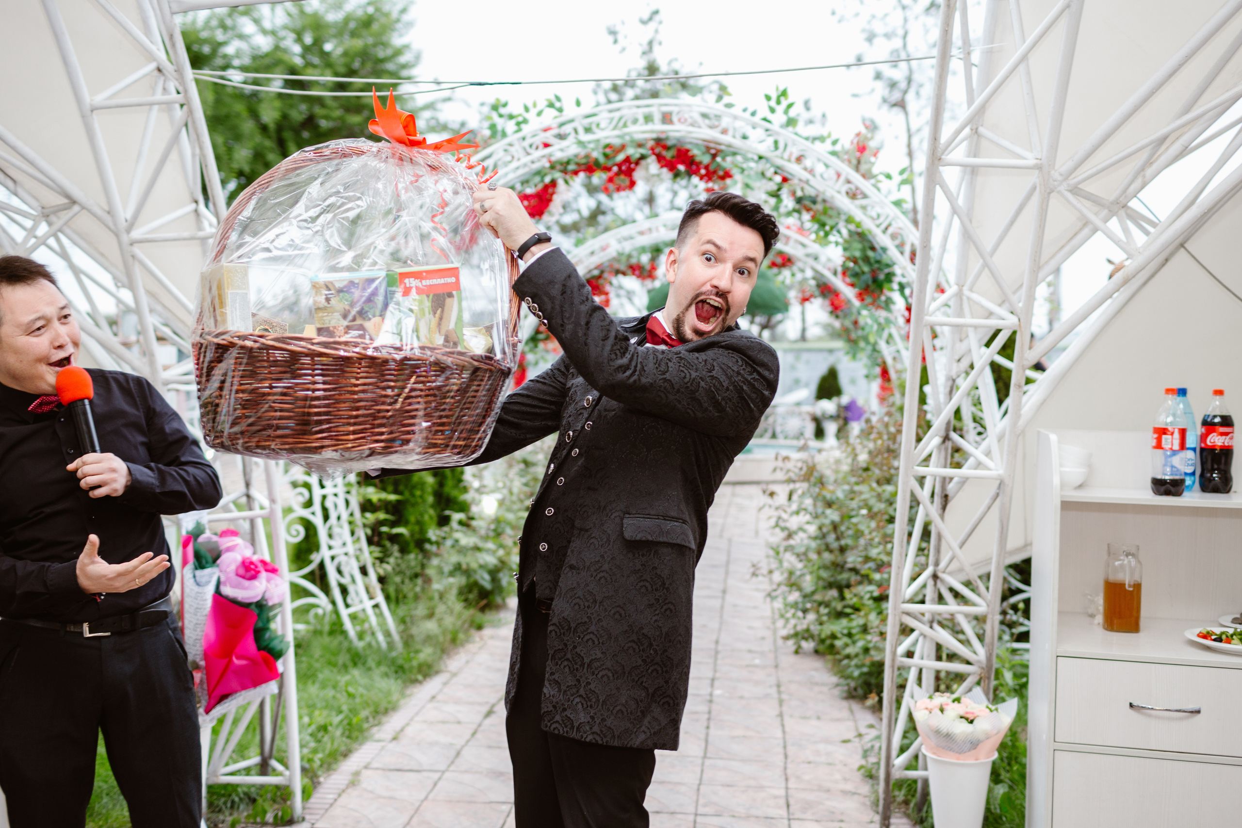 Свадьба в репортажном стиле. Фотограф в Бишкеке Оксана Шувалова