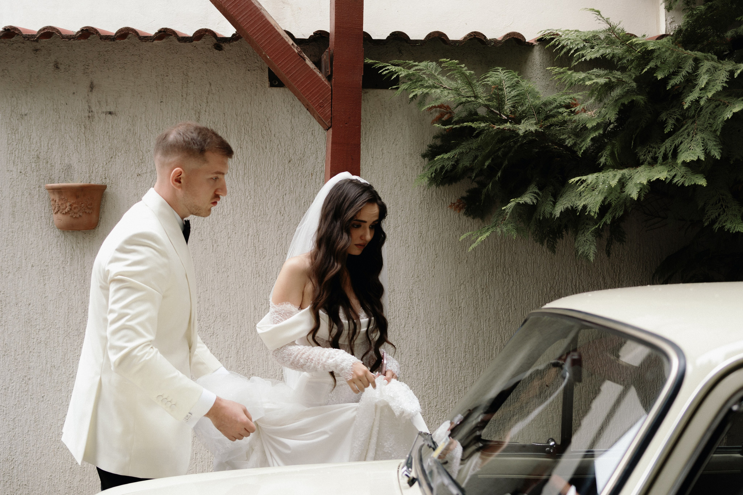 Cristina & Bogdan. STORYCATCHERS