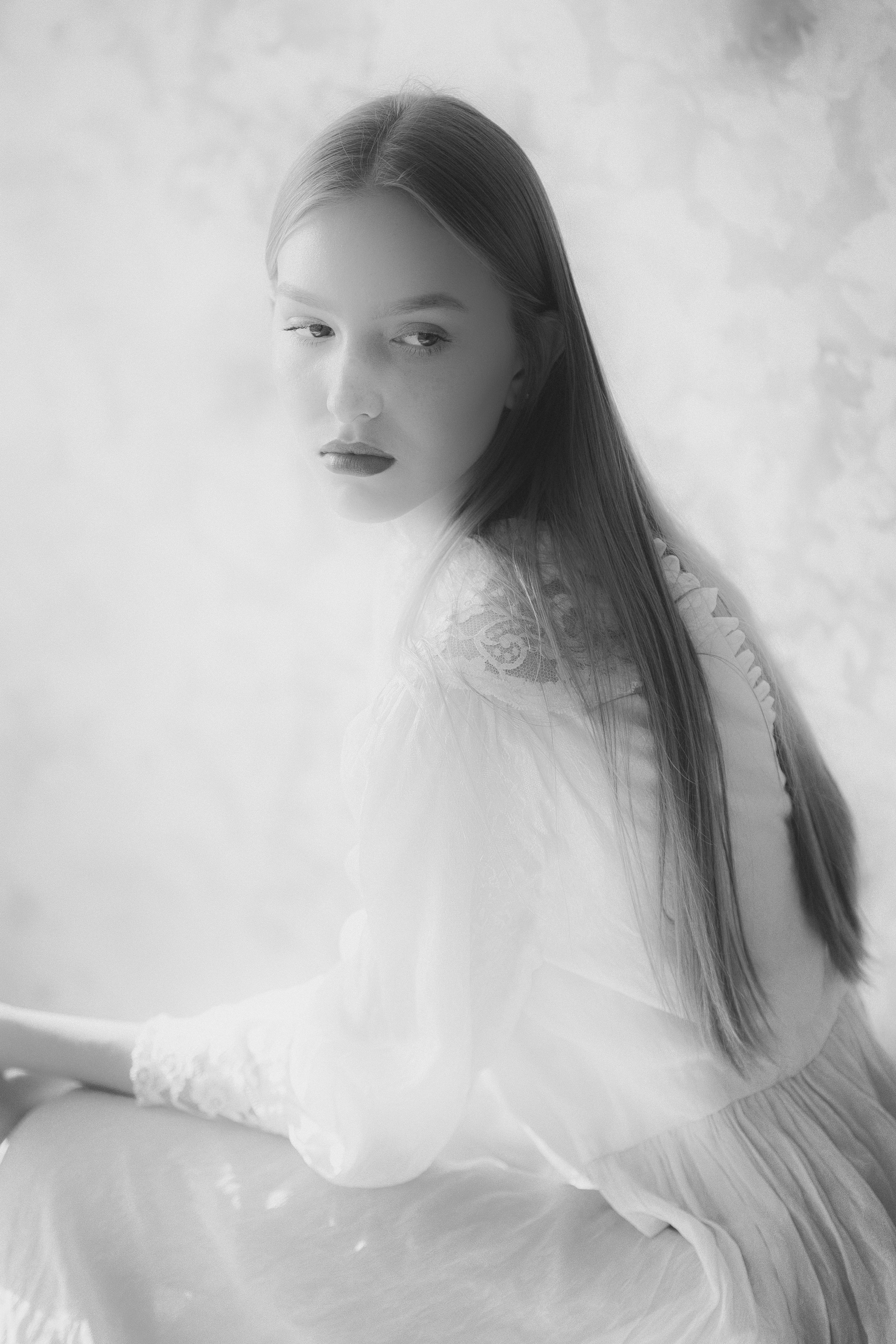 Portraits BW. Sandra Garanca Portrait and event photographer